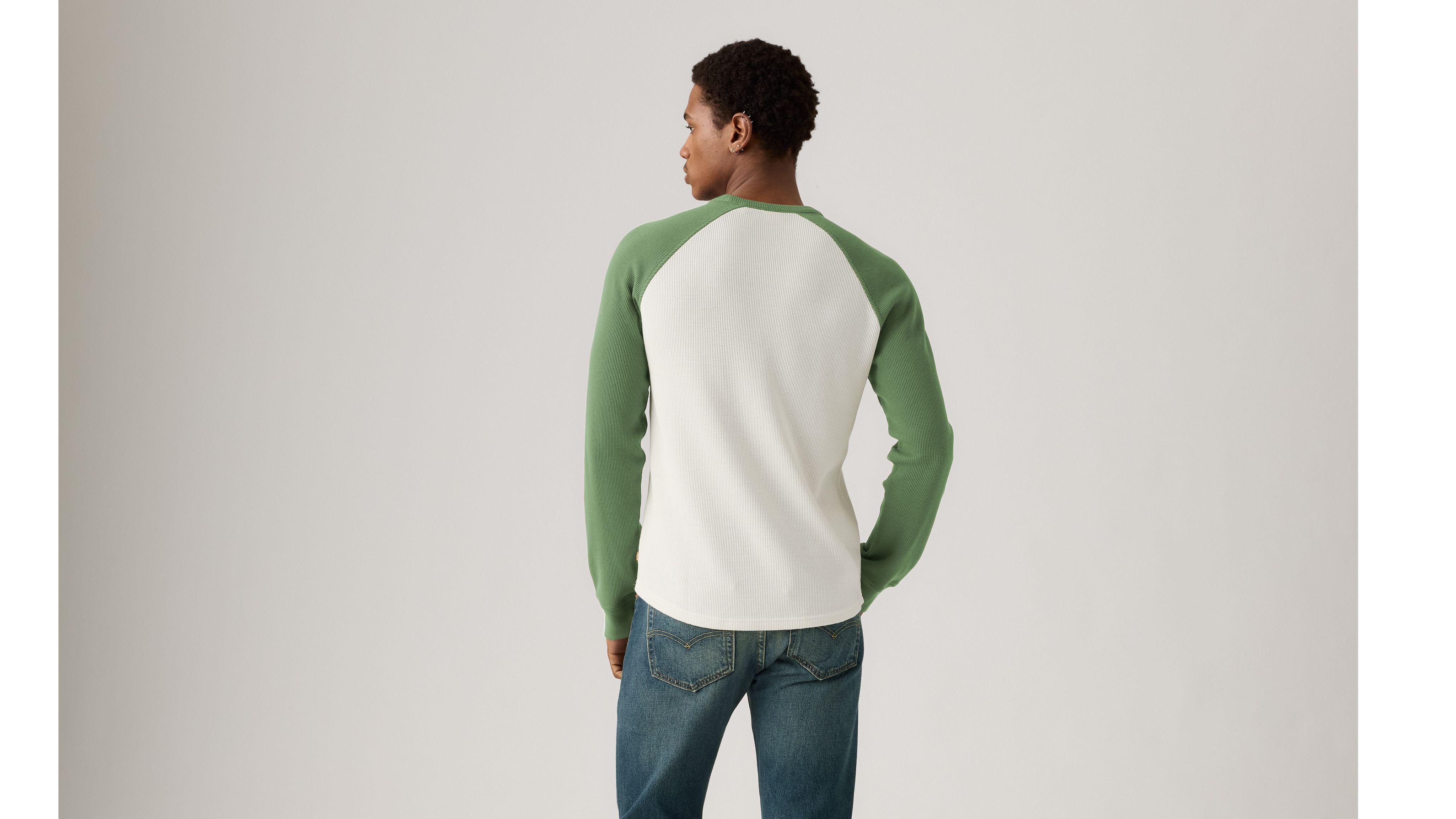 Levi's Thermal Raglan Crewneck T-shirt In Green