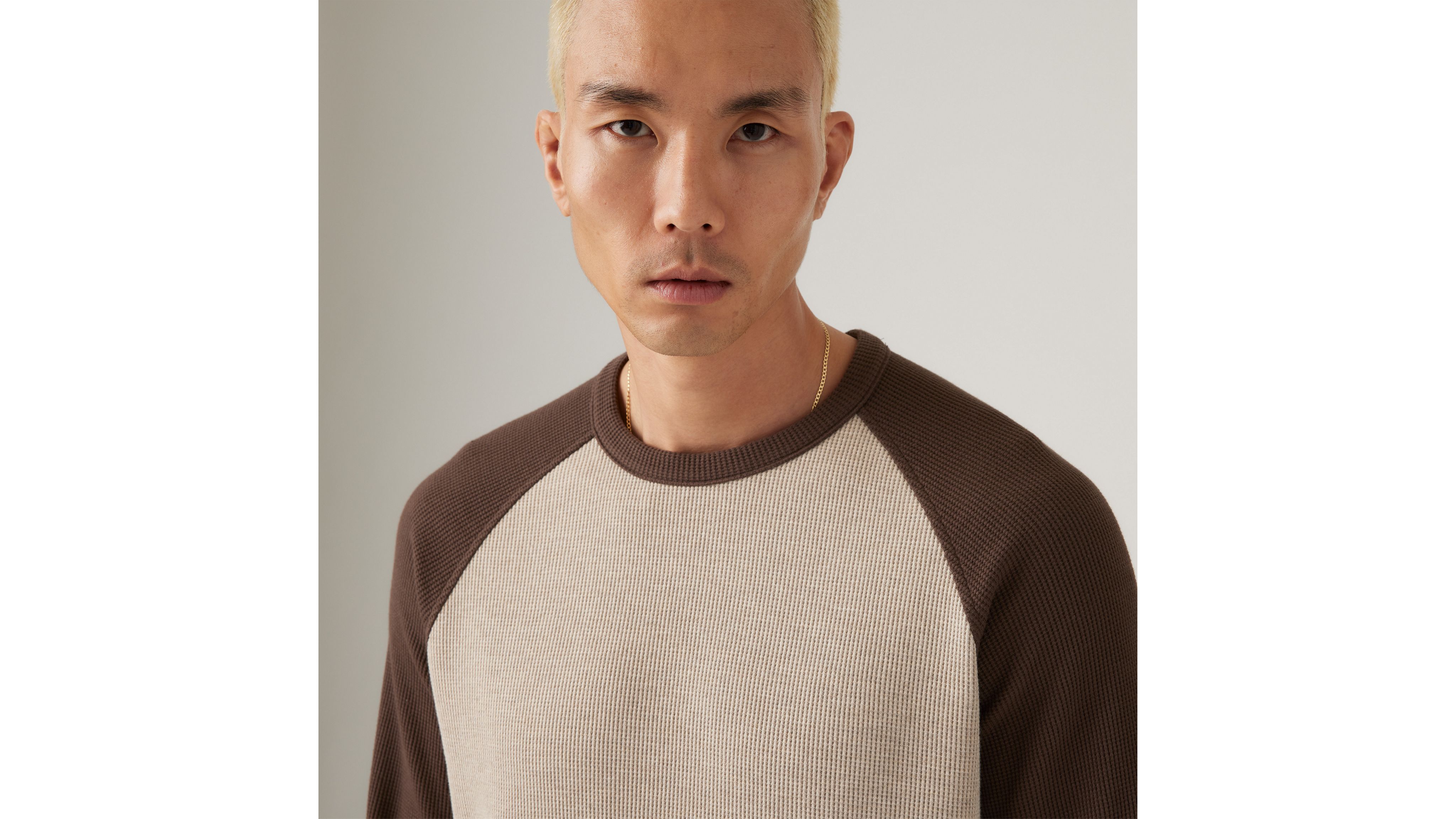 Thermal Raglan Crewneck T-Shirt 4