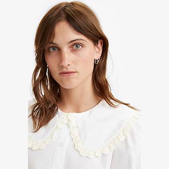 Mimi Collar Button-Up Blouse 4