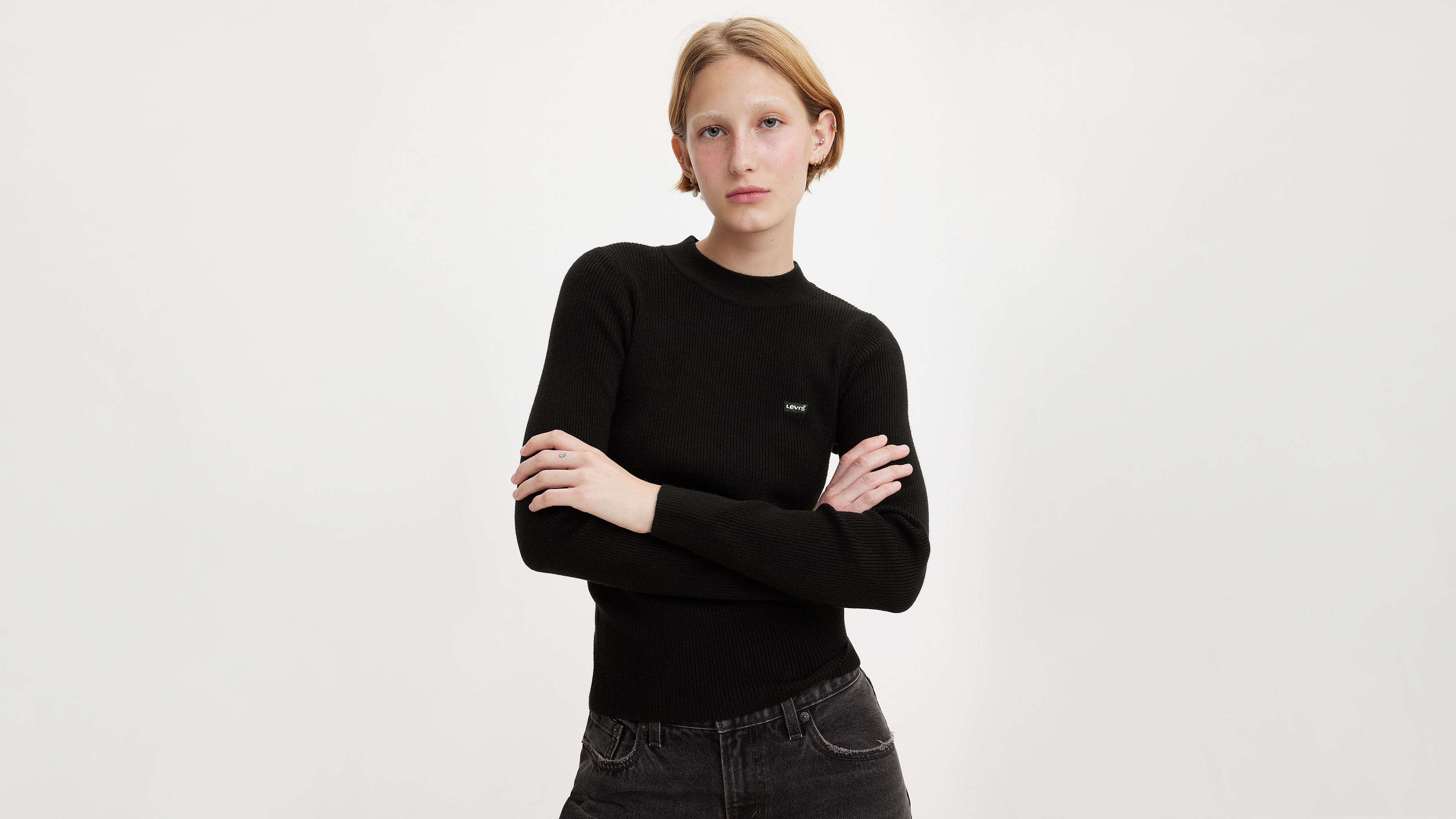 Crewneck Rib Sweater 1