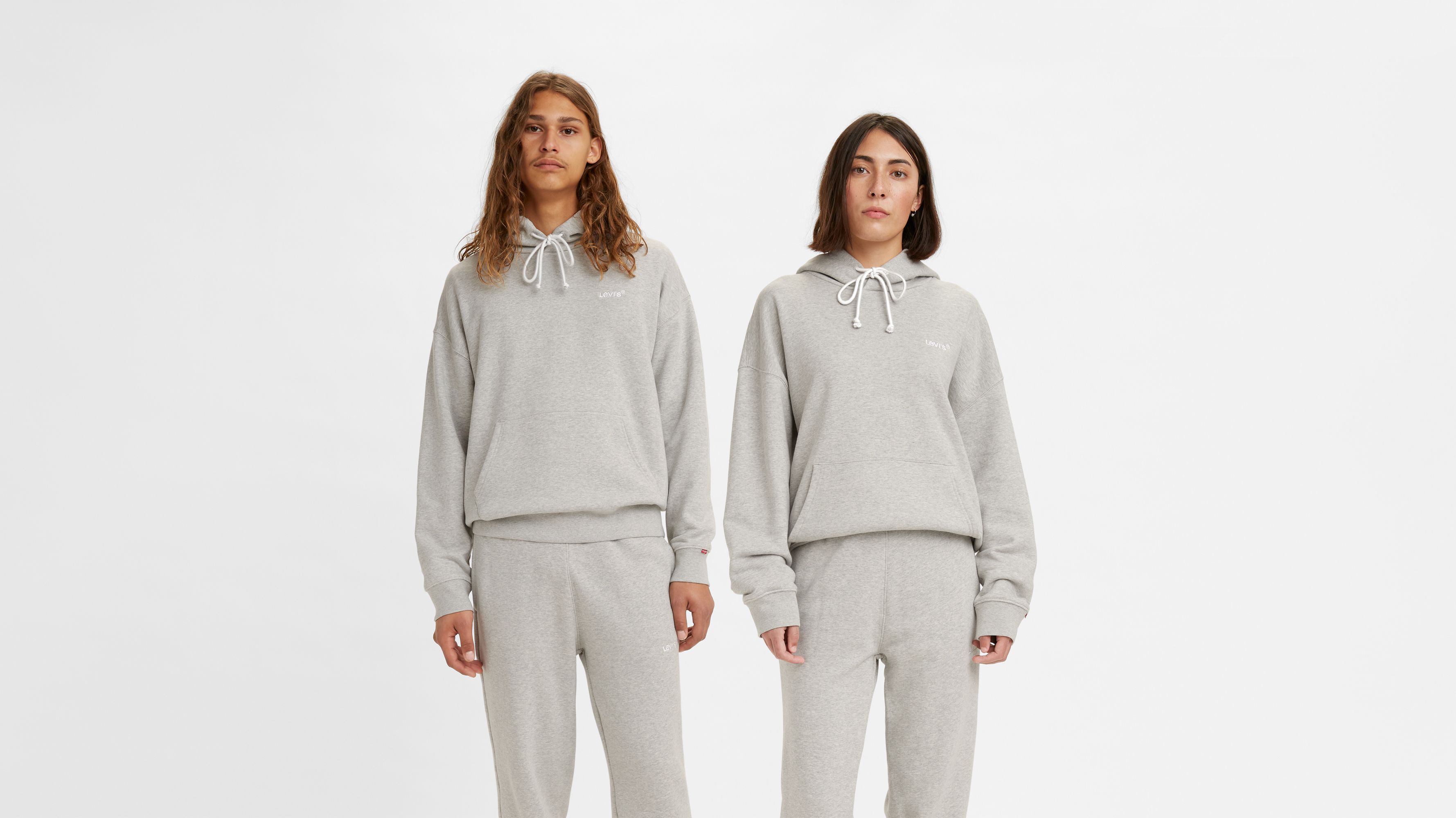 white levis jumper womens