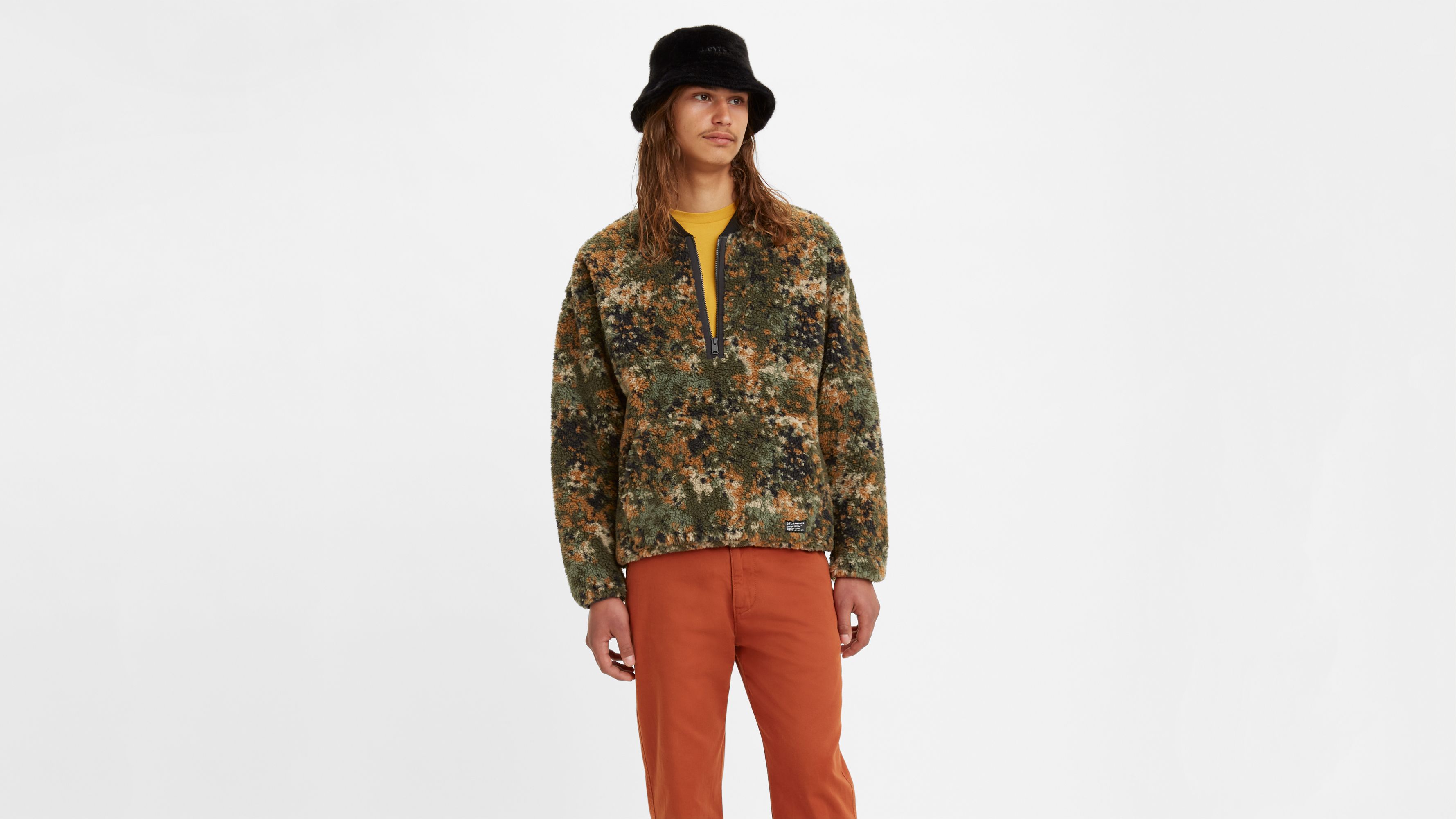 Quarter Zip Sweatshirt 3