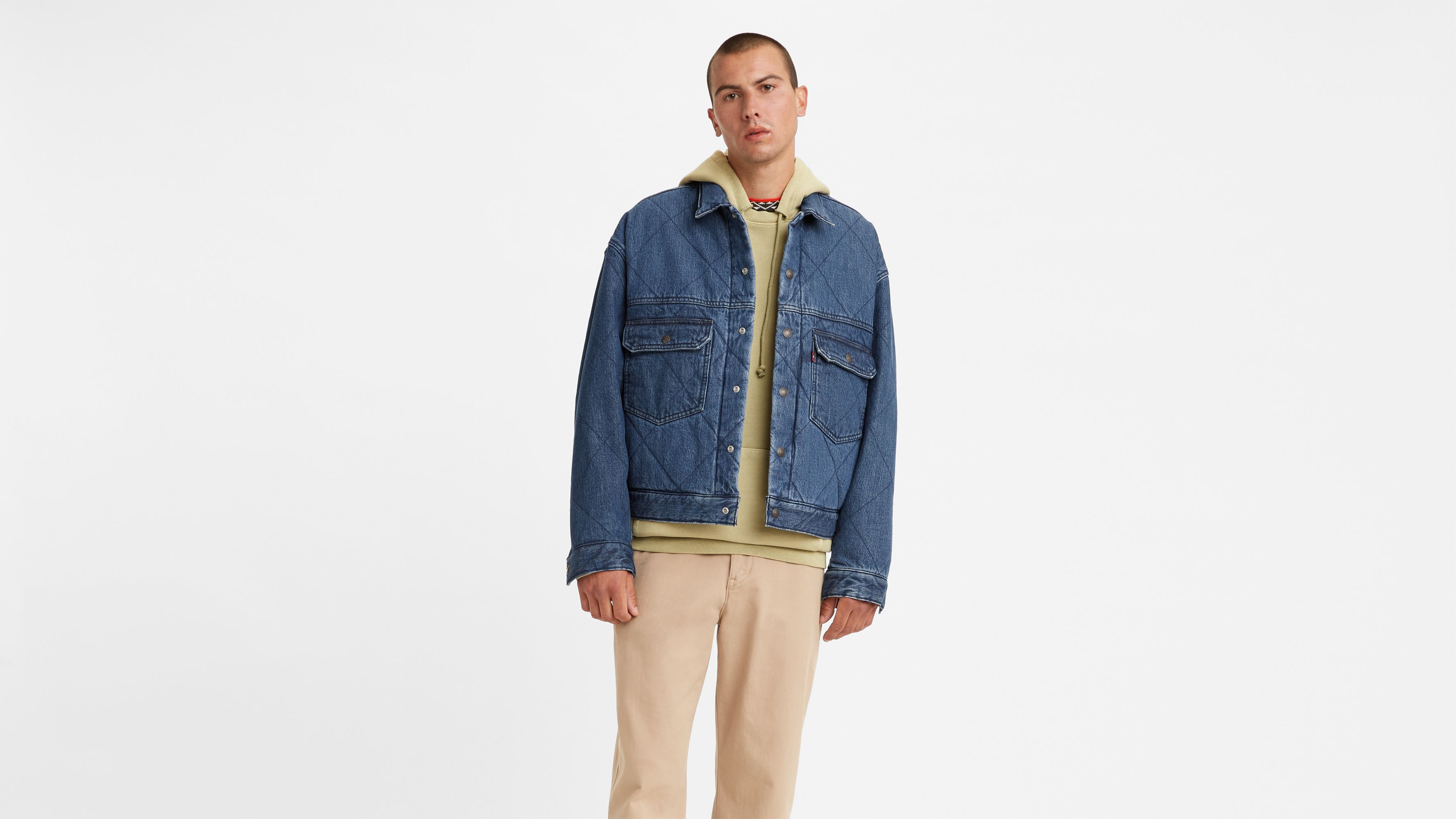 Levi's stay loose fit denim trucker jacket in light wash