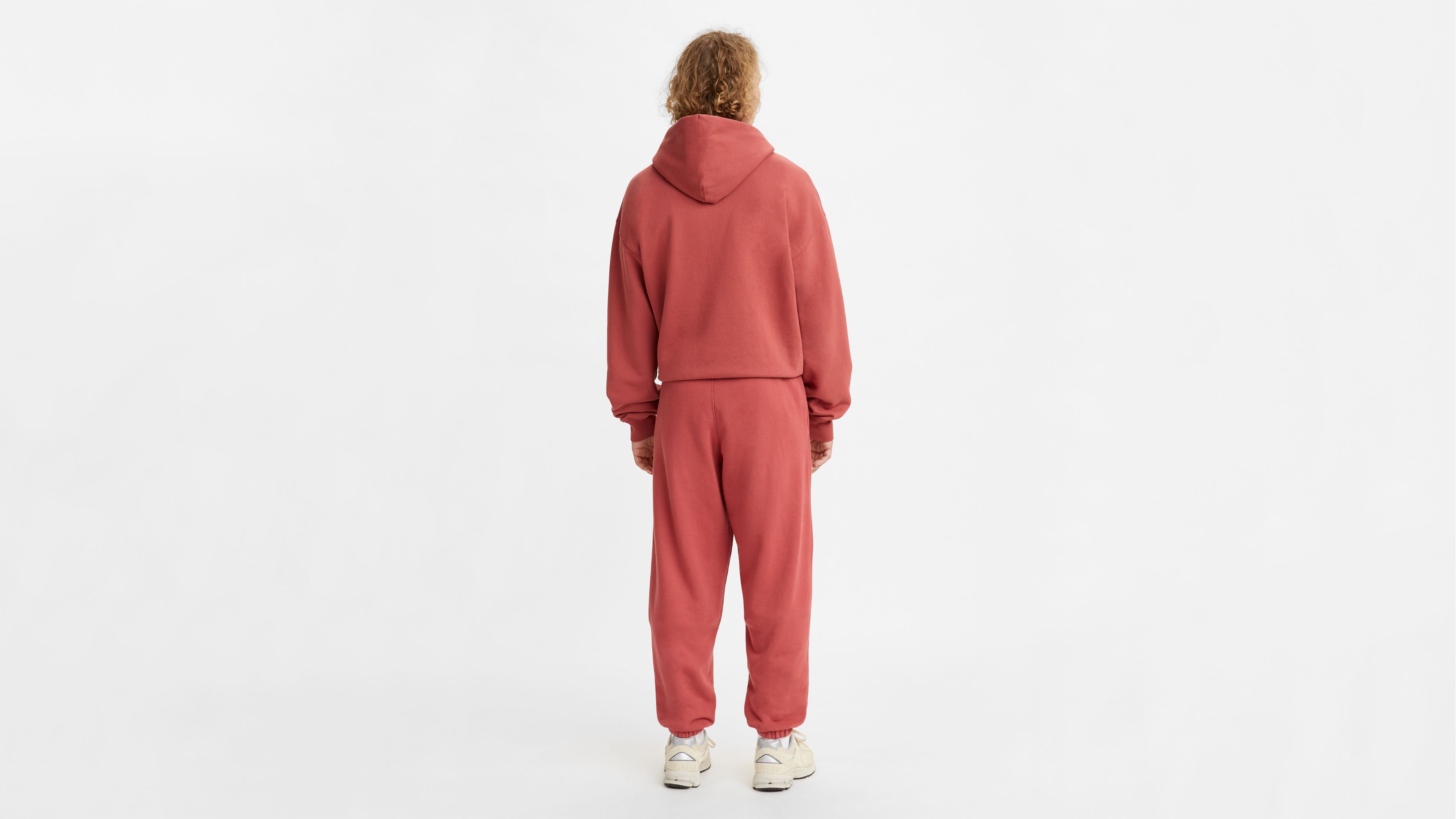Red Tab™ Sweatpants 3