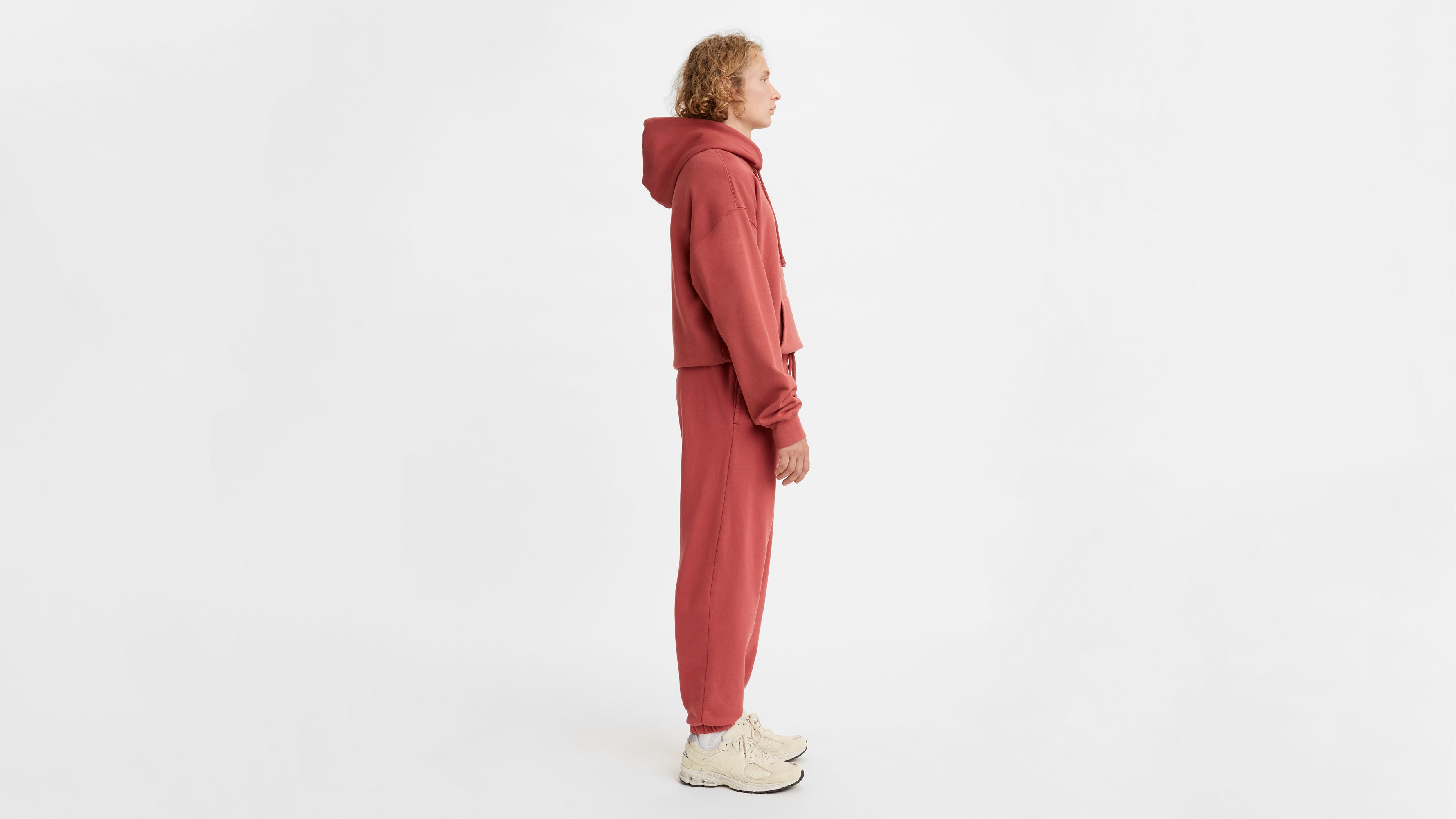Red Tab™ Sweatpants 2