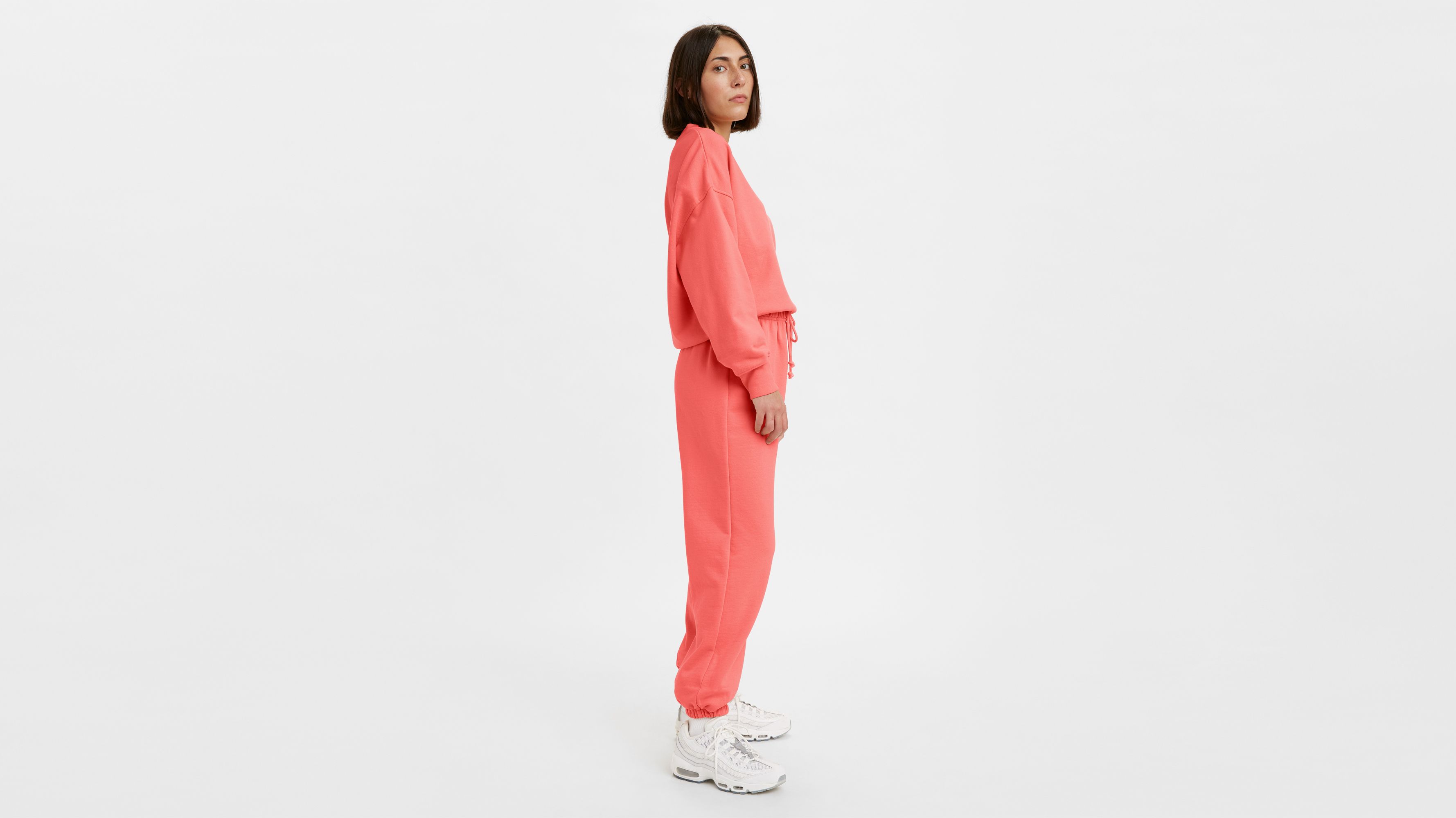 Red Tab™ Sweatpants 5