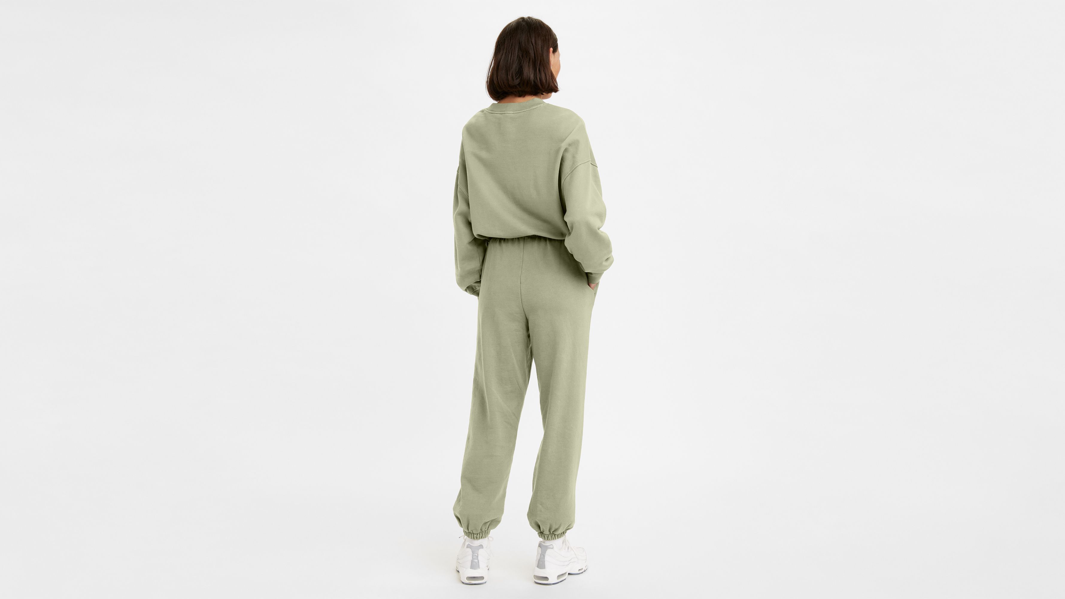 Red Tab™ Unisex Sweatpants 7