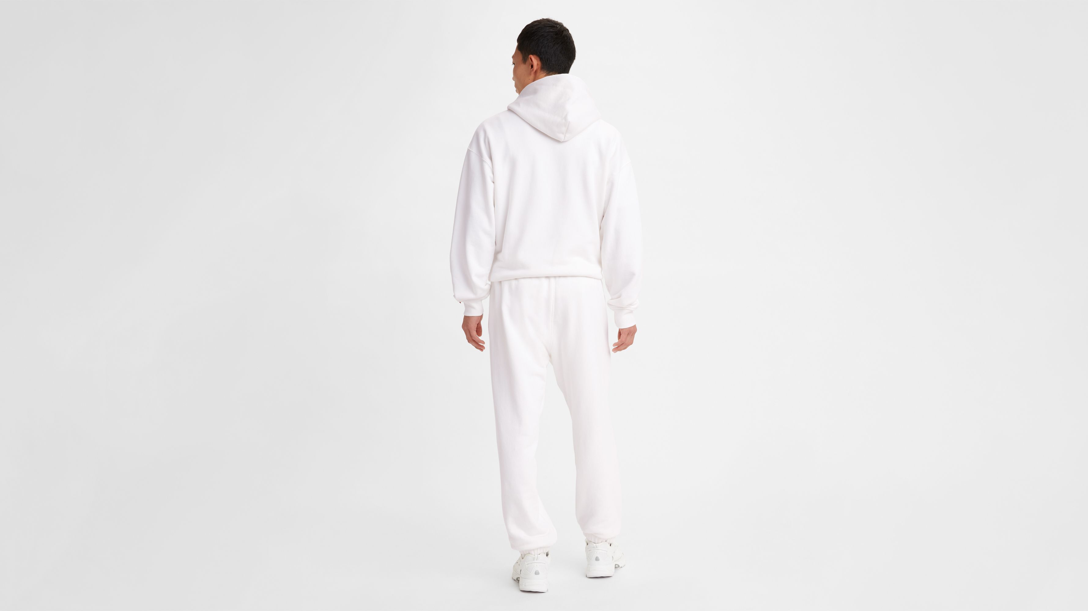 Red Tab™ Sweatpants 3