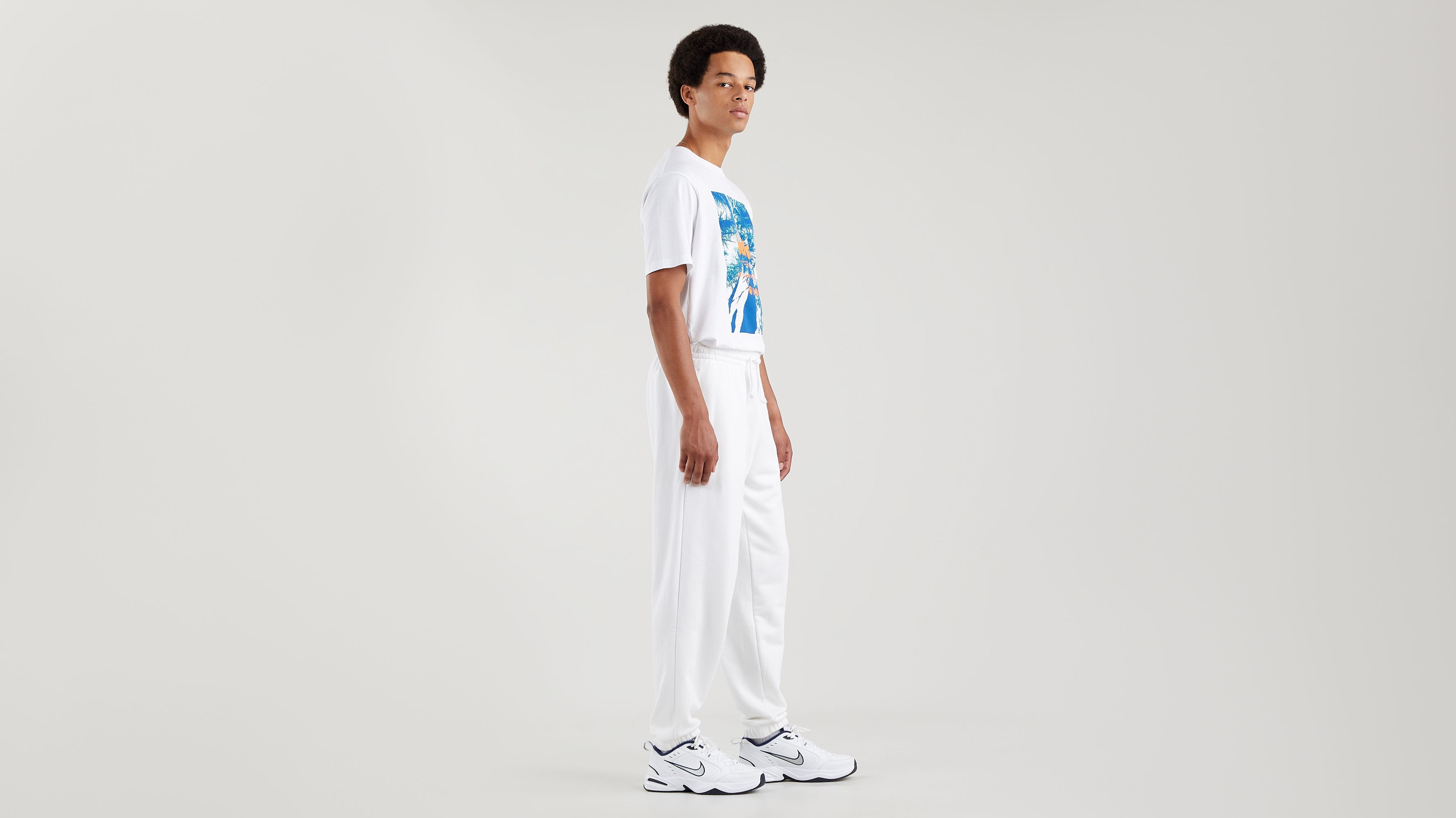 Levi's® Red Tab™ Sweatpants 2