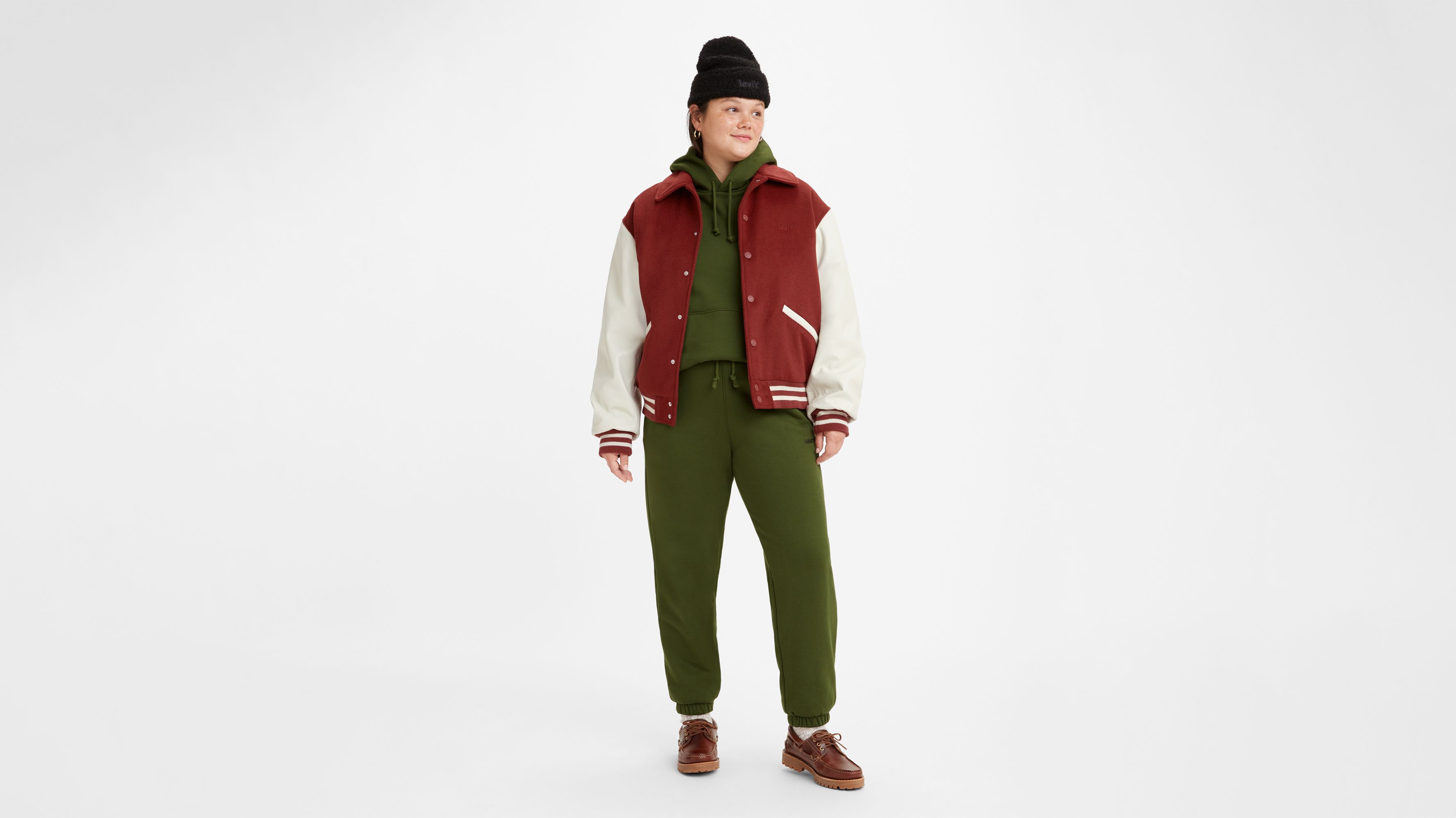 Red Tab™ Sweatpants 2