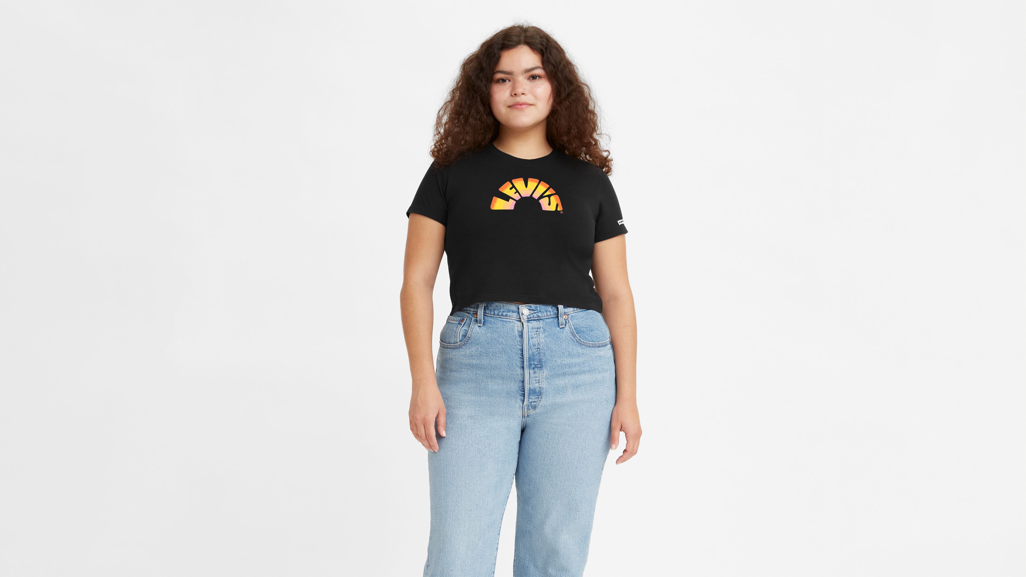 levis crop t shirt