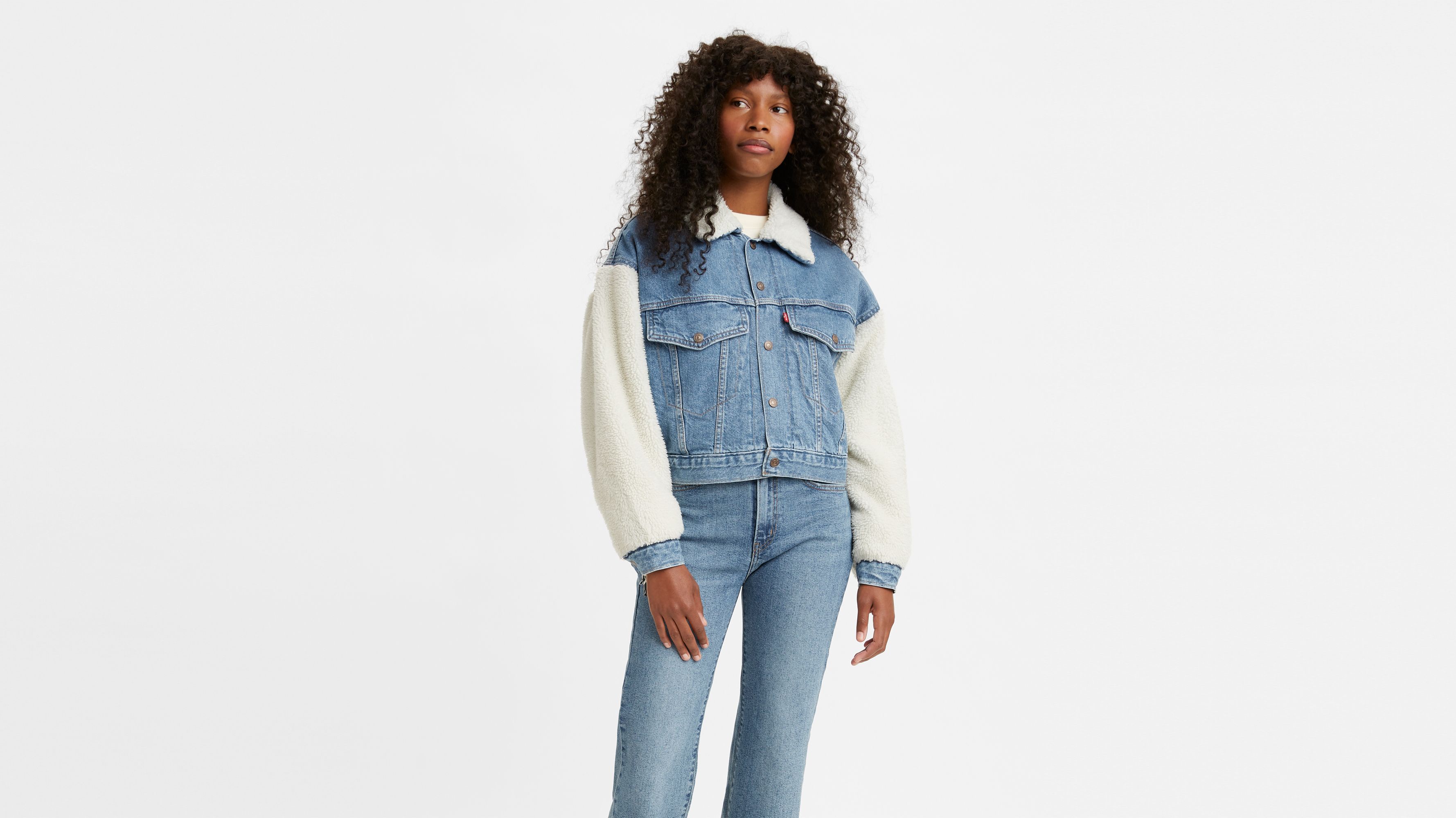 Levi's cropped store sherpa jacket