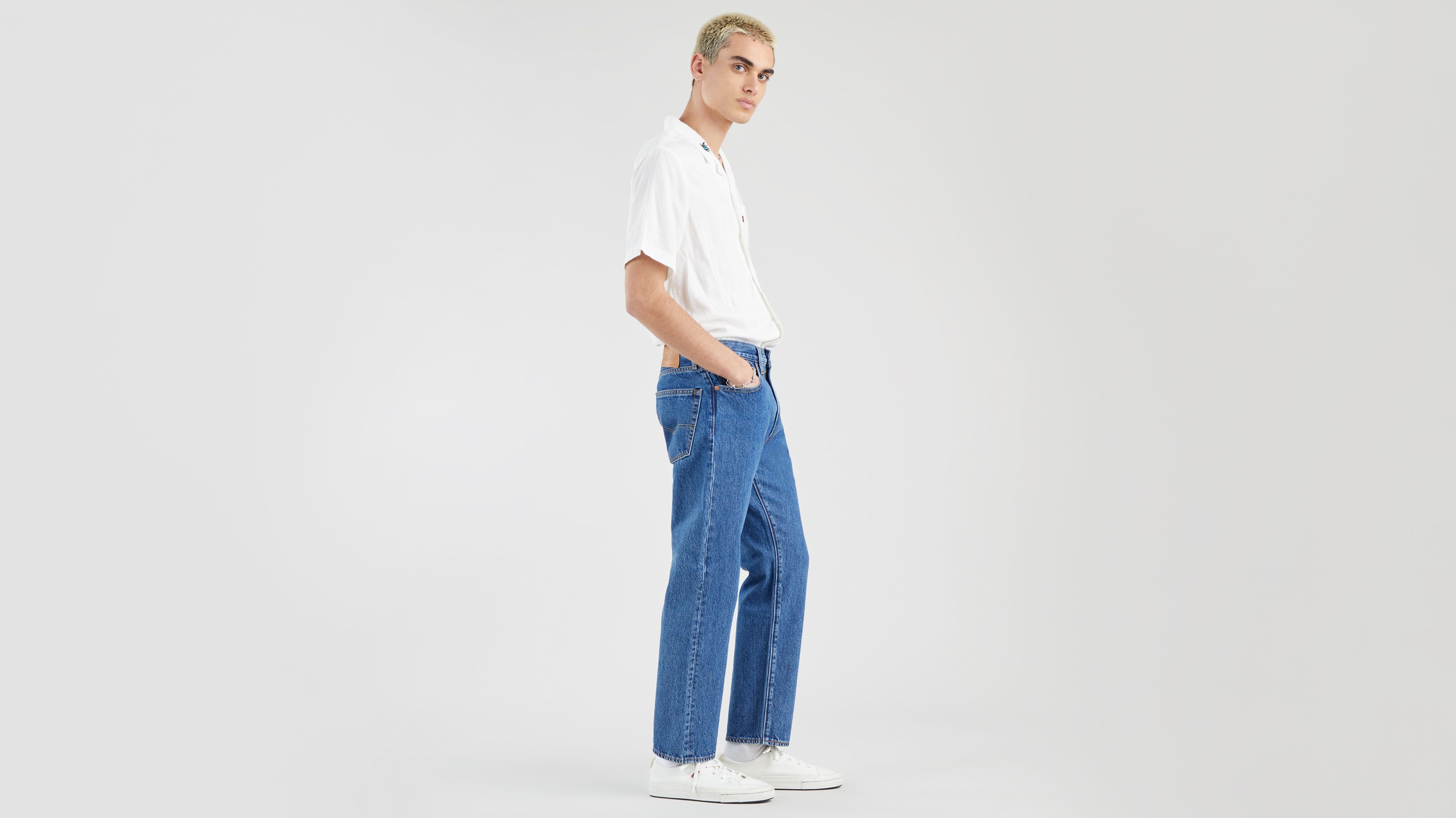 551z™ Authentic Straight Crop Jeans - Blue | Levi's® DK