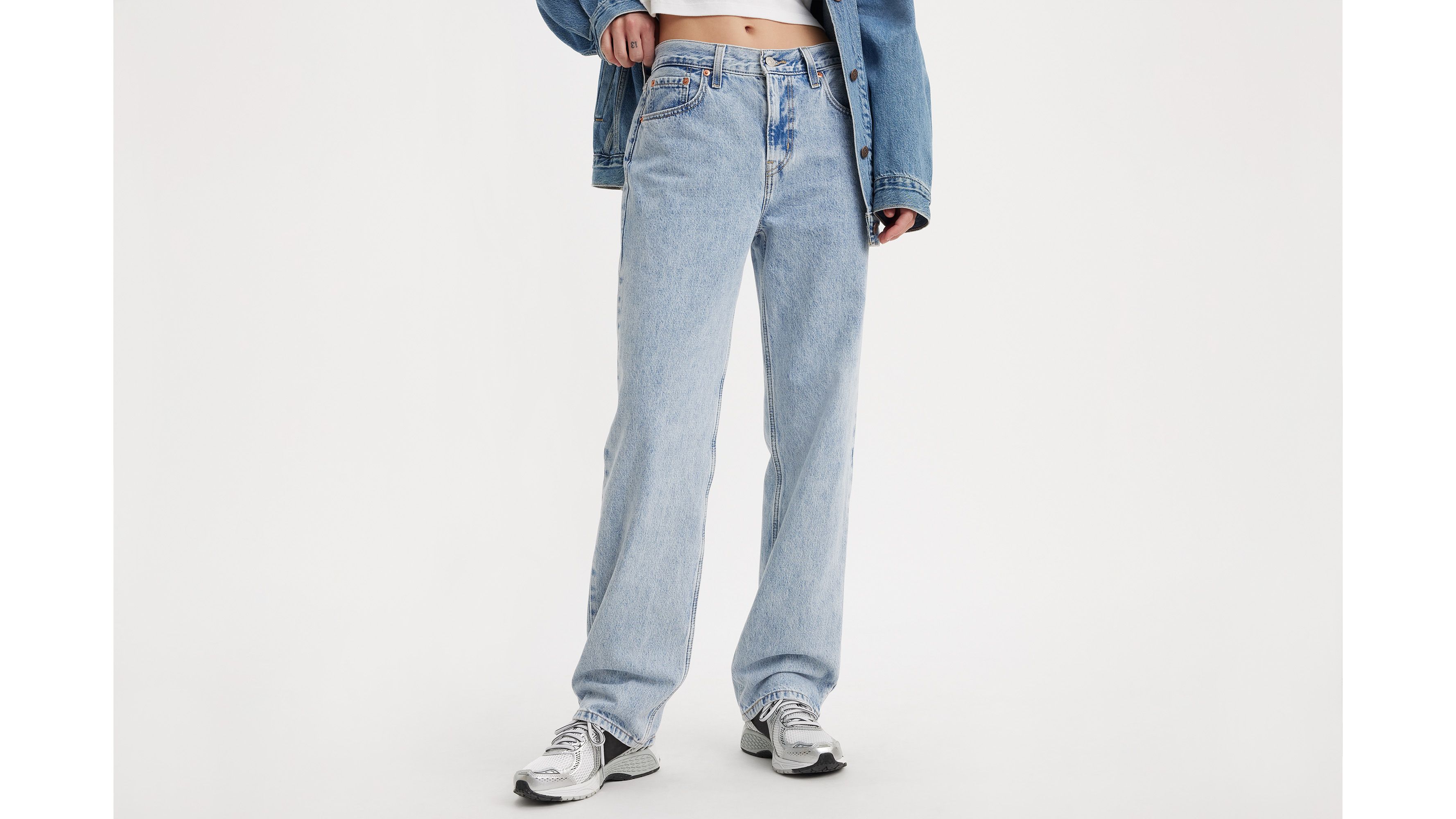 Levi's low pro straight leg jeans in mid wash