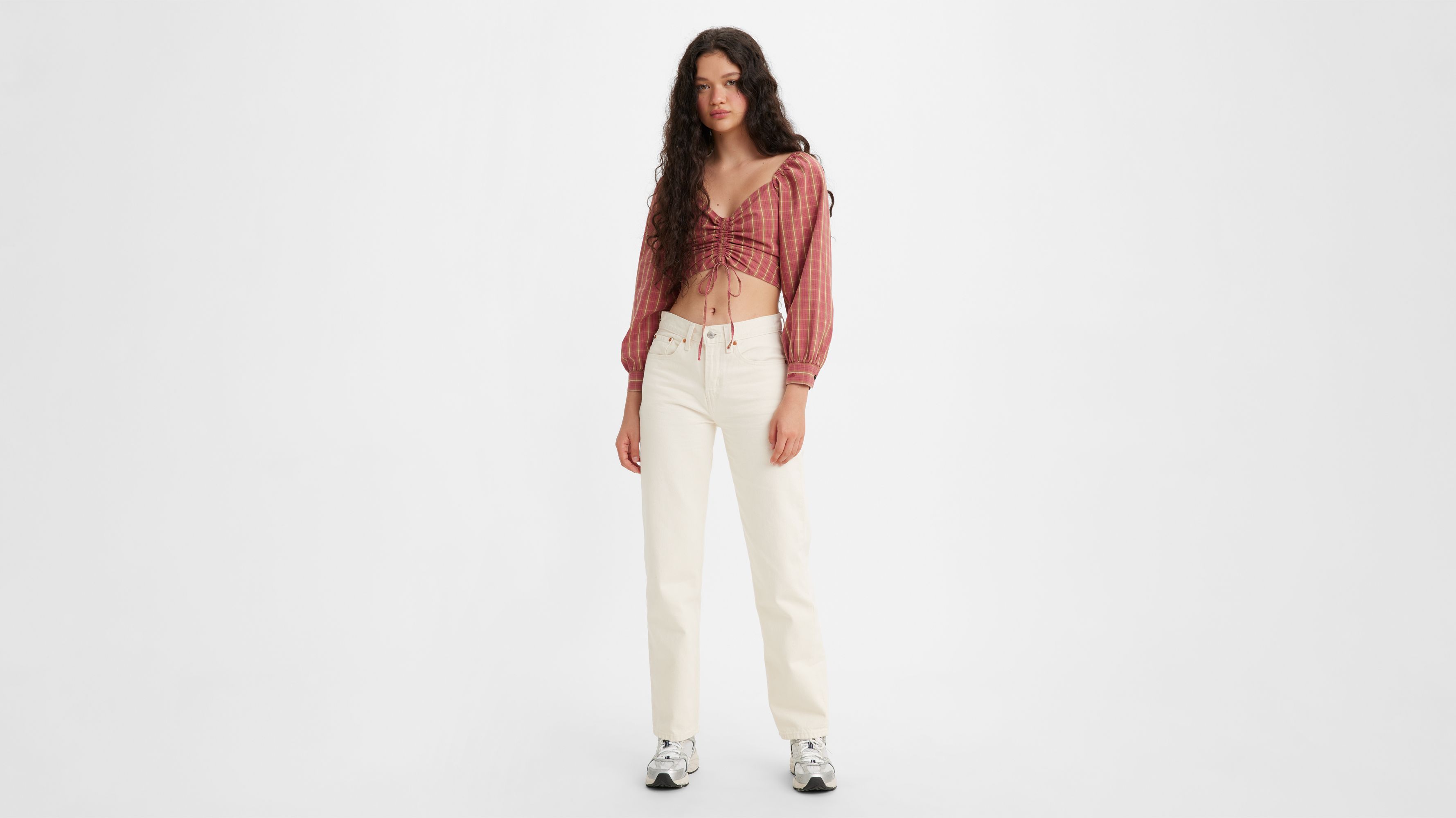 White jeans store womens levis