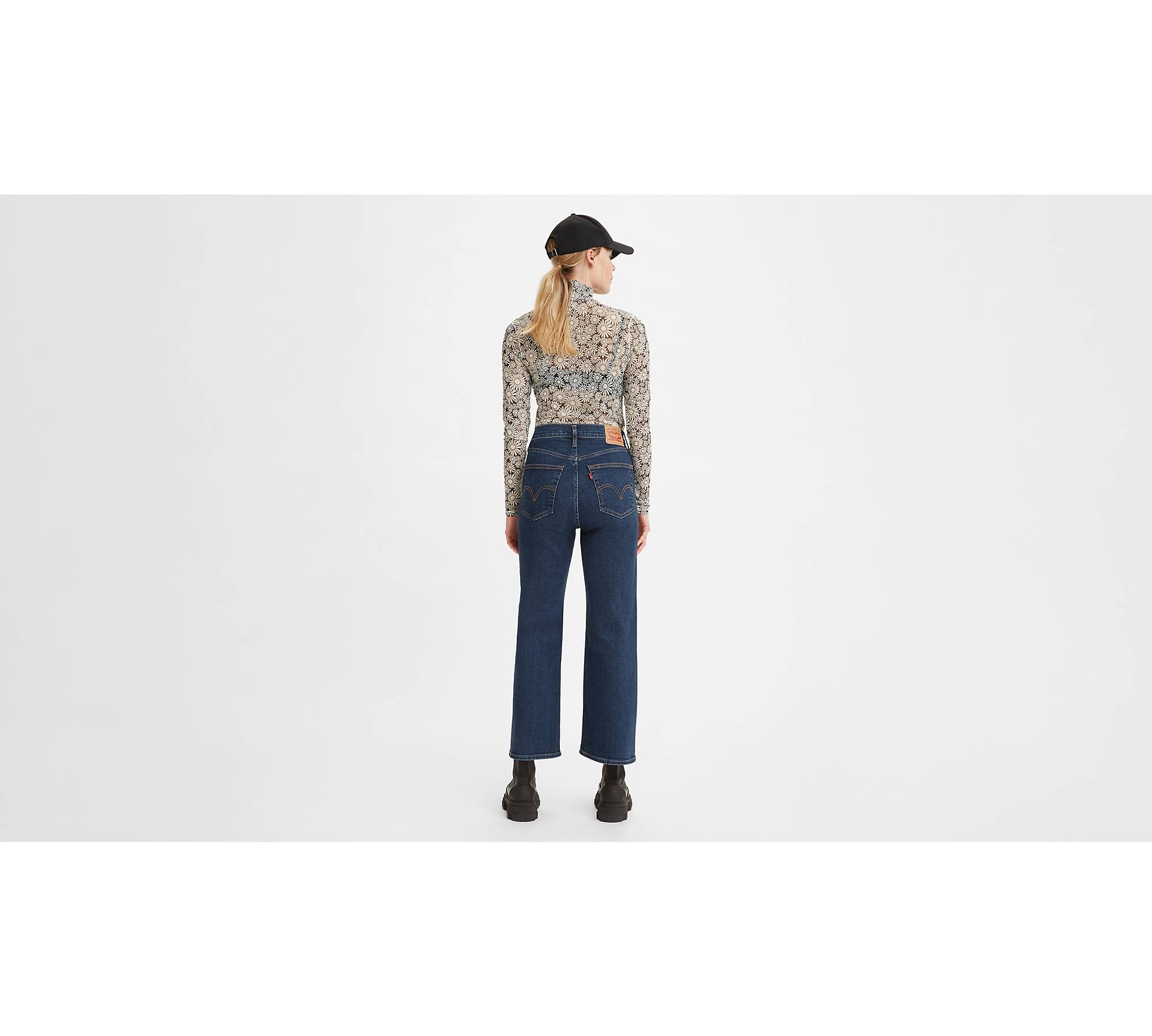 Signature by Levi Strauss & Co.™ Women's Heritage Crop Flare Pants