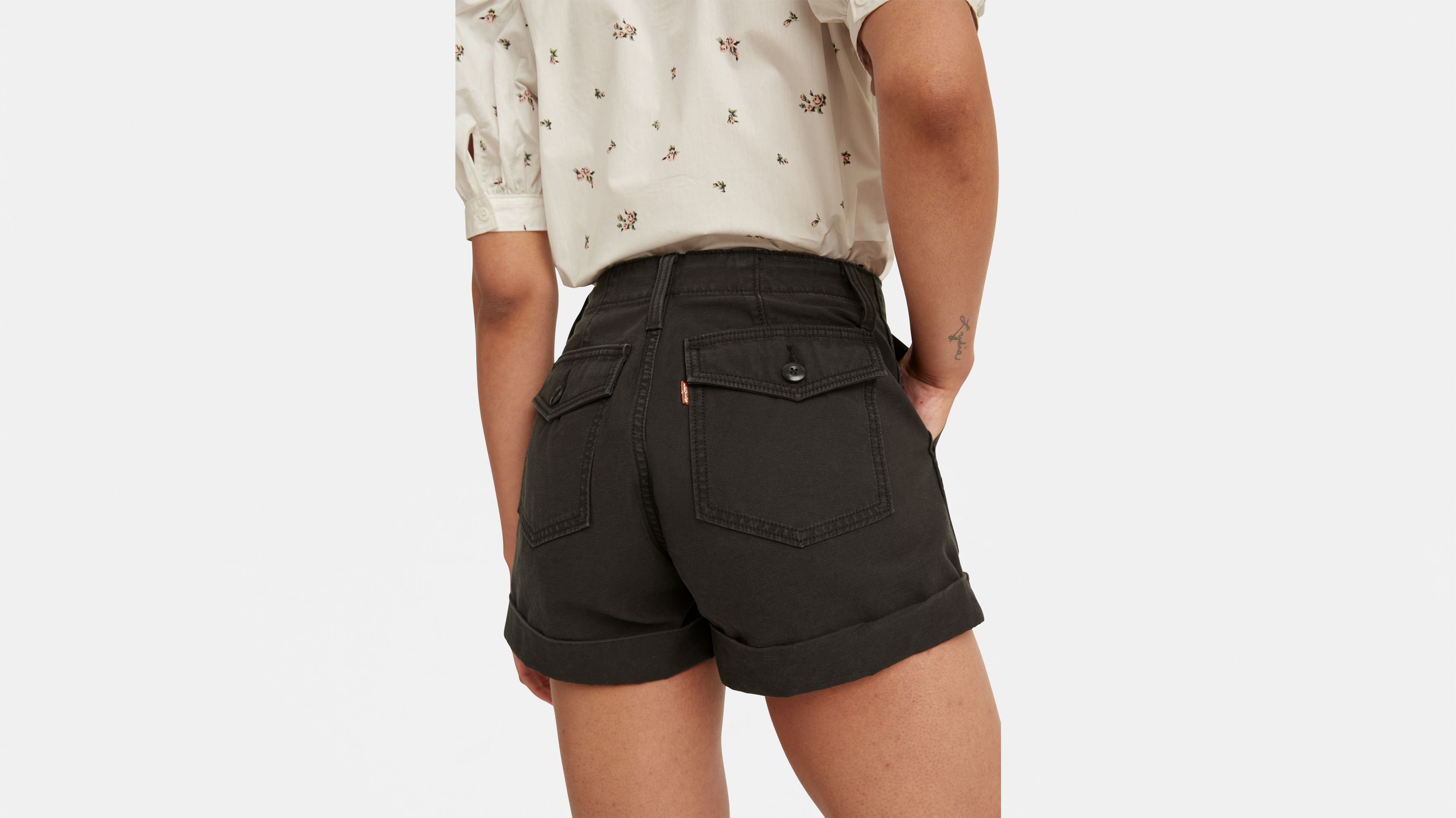 Ribcage Utility Women's Shorts - Black | Levi's® US