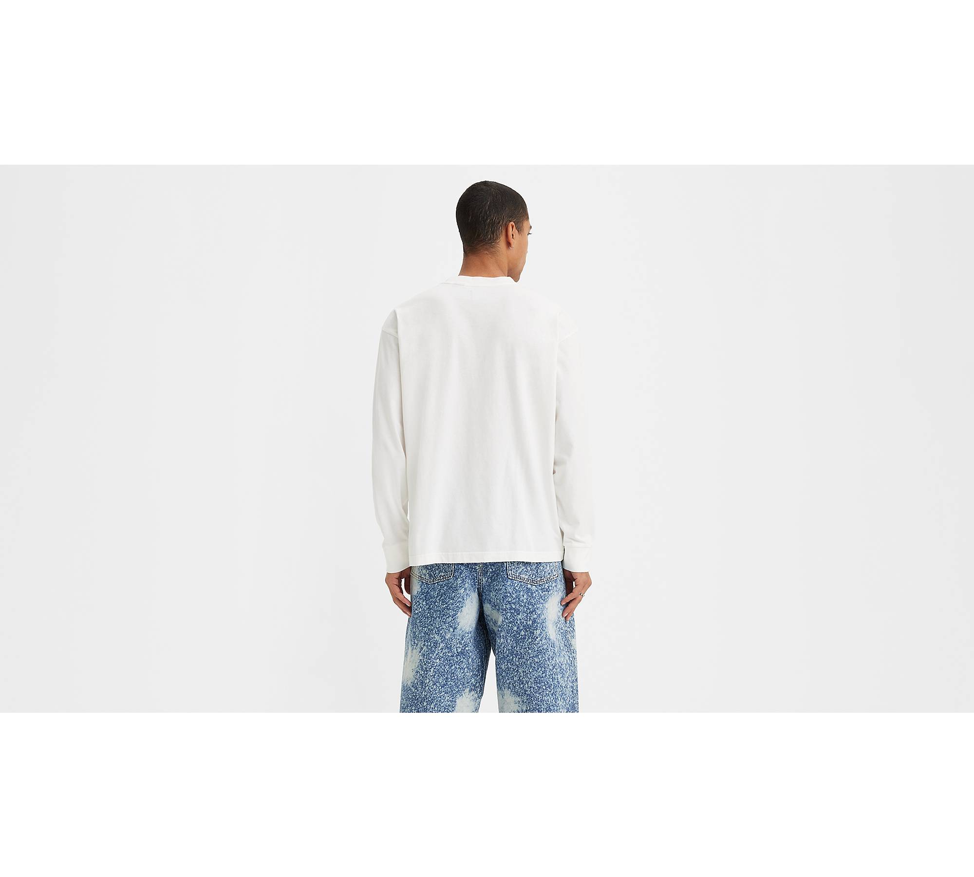 Levi's® Skateboarding Boxy Graphic Long Sleeve T-shirt - White | Levi's® US