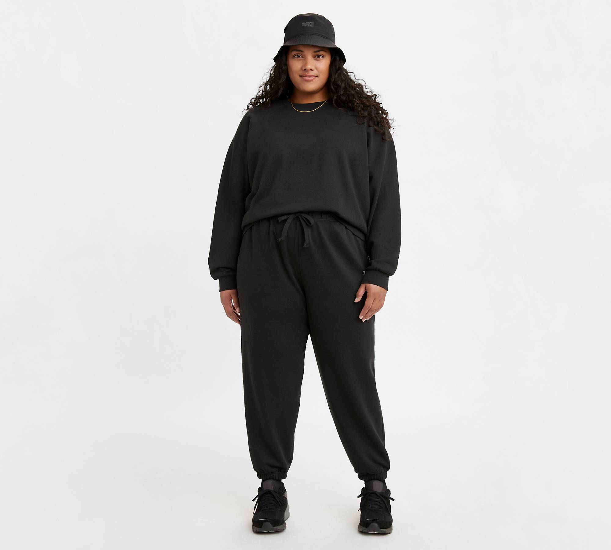 Benchwarmer Women's Sweatpants (plus Size) - Black | Levi's® US