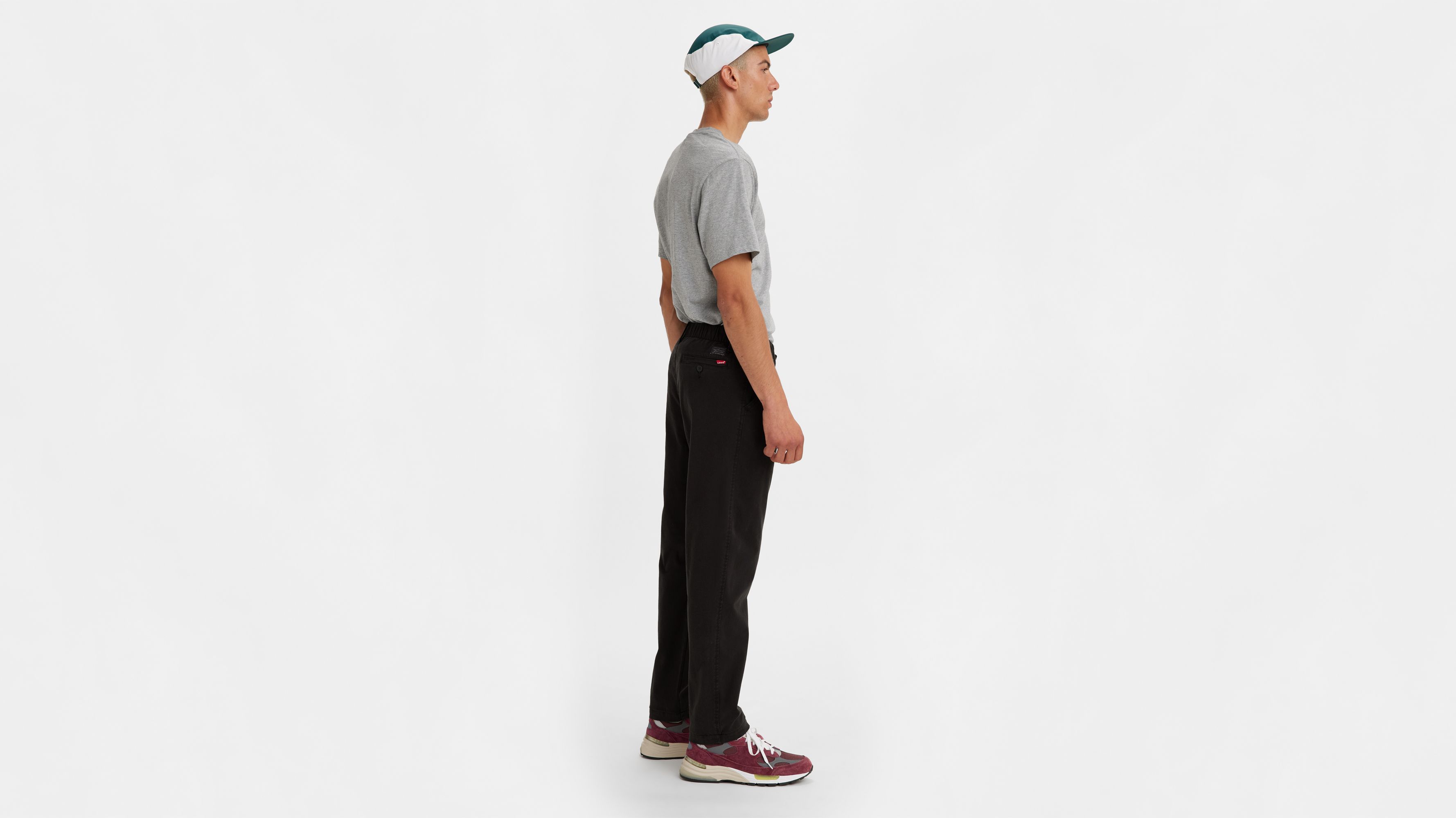 Levi's® Xx Chino Ez Waist Taper Fit Men's Pants - Black | Levi's® US