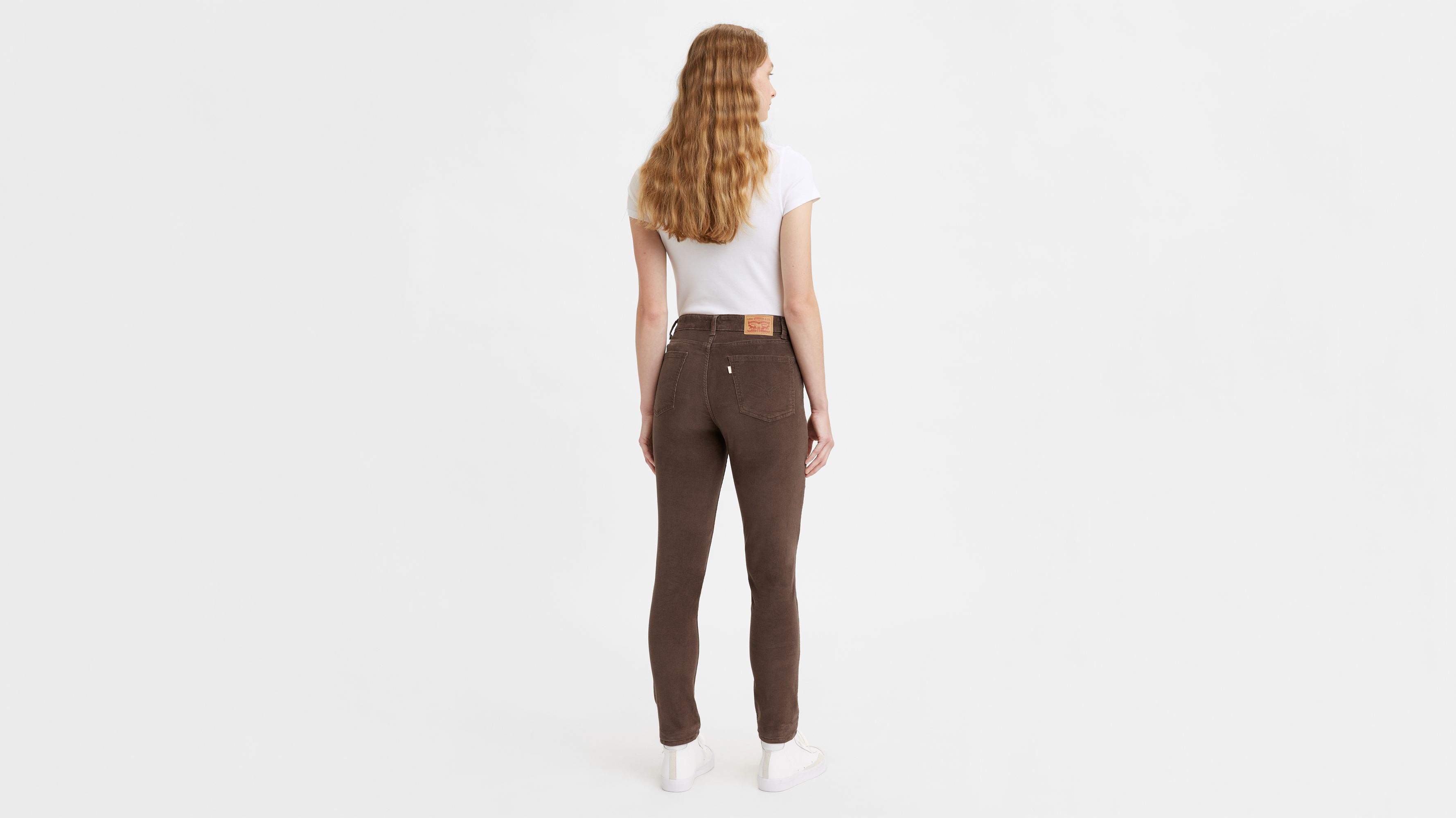 Womens brown cheap levi jeans