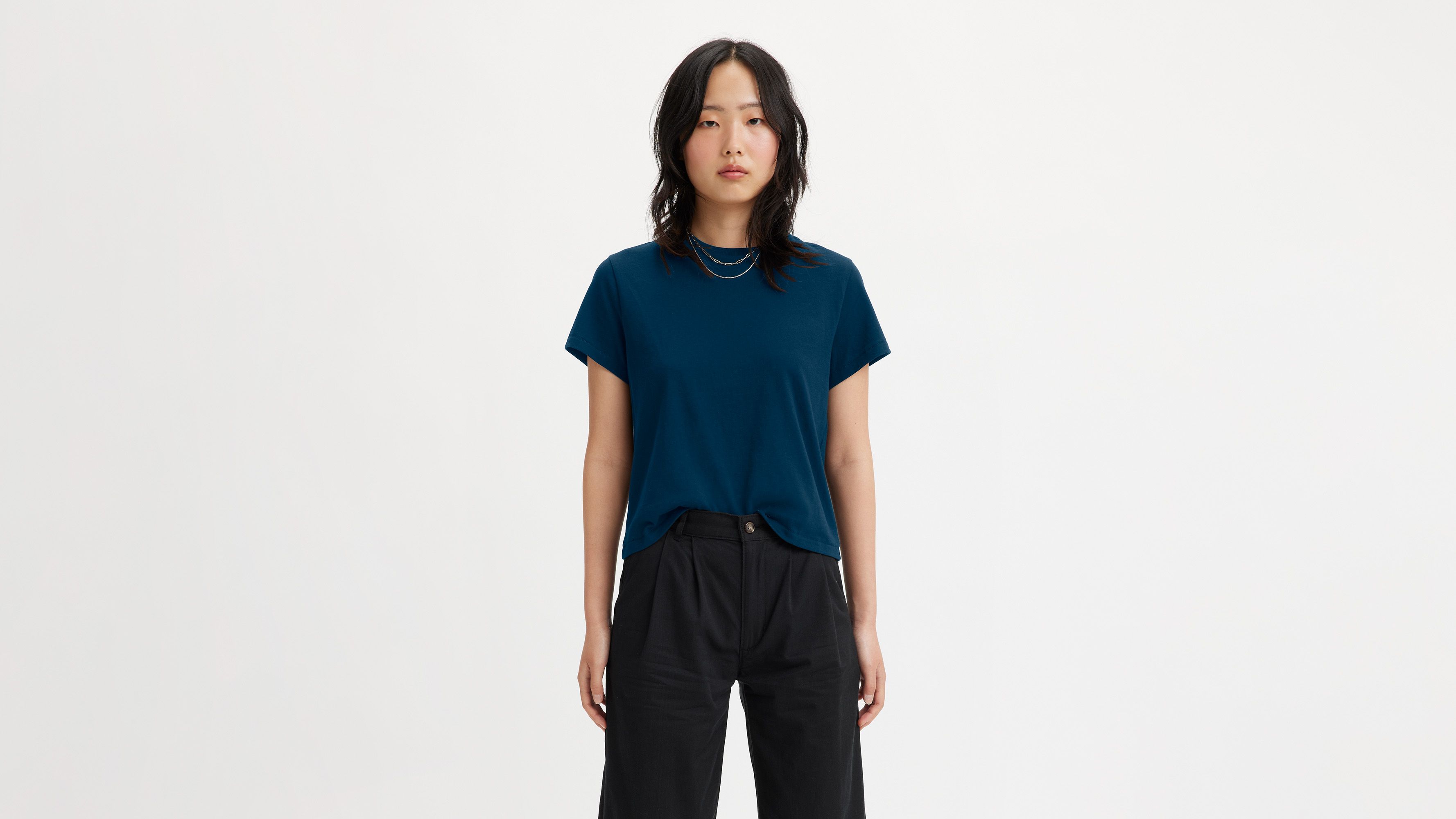 Classic Fit T-Shirt 1
