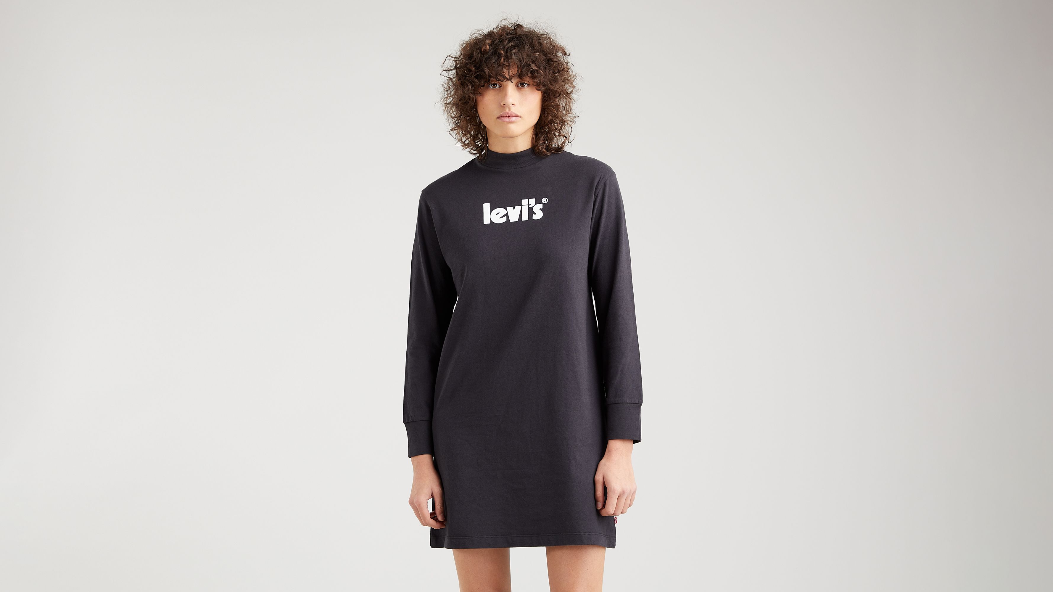 T shirt shop dress levis