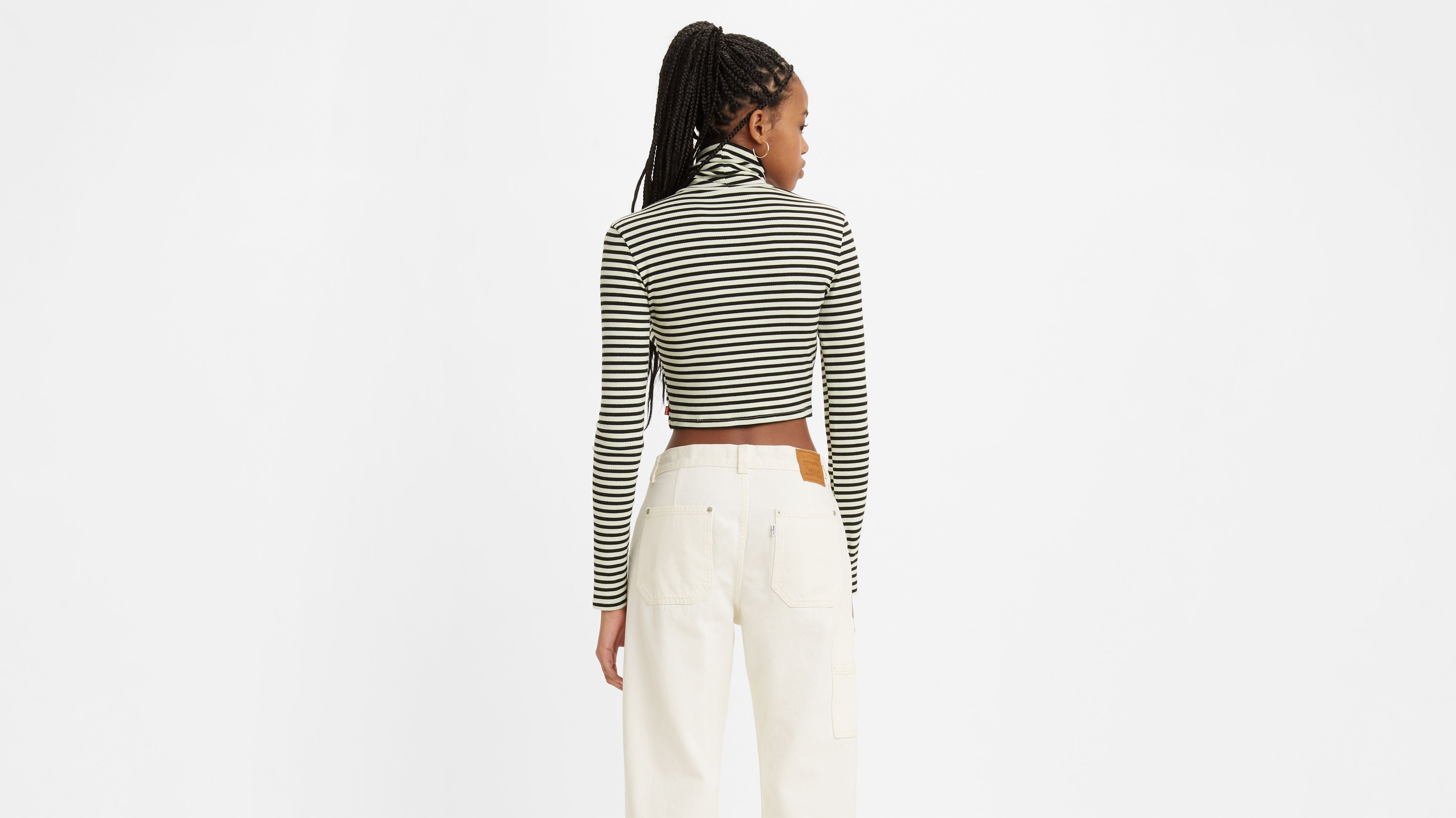 Oriel Turtleneck 3