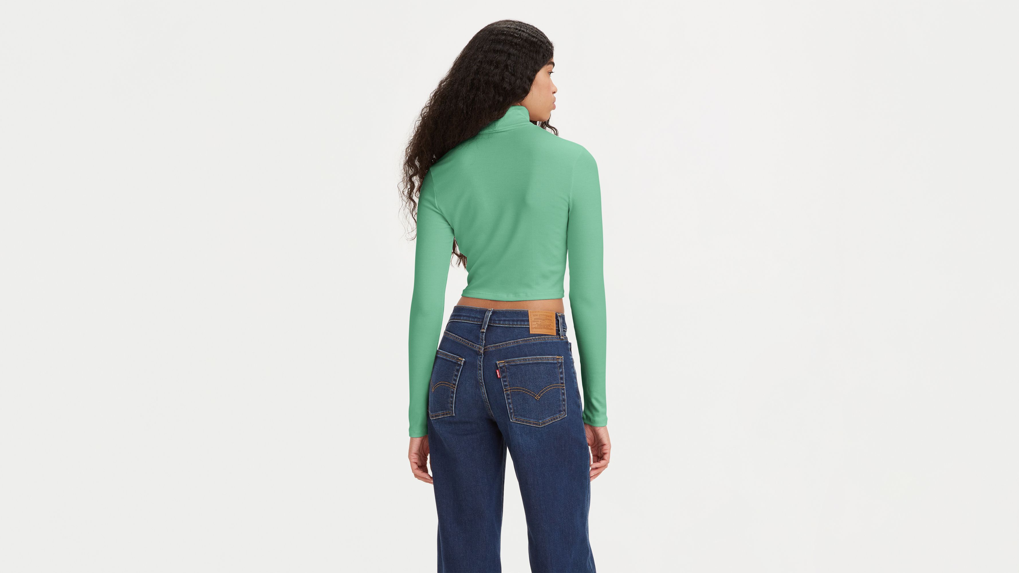 Oriel Turtleneck 2