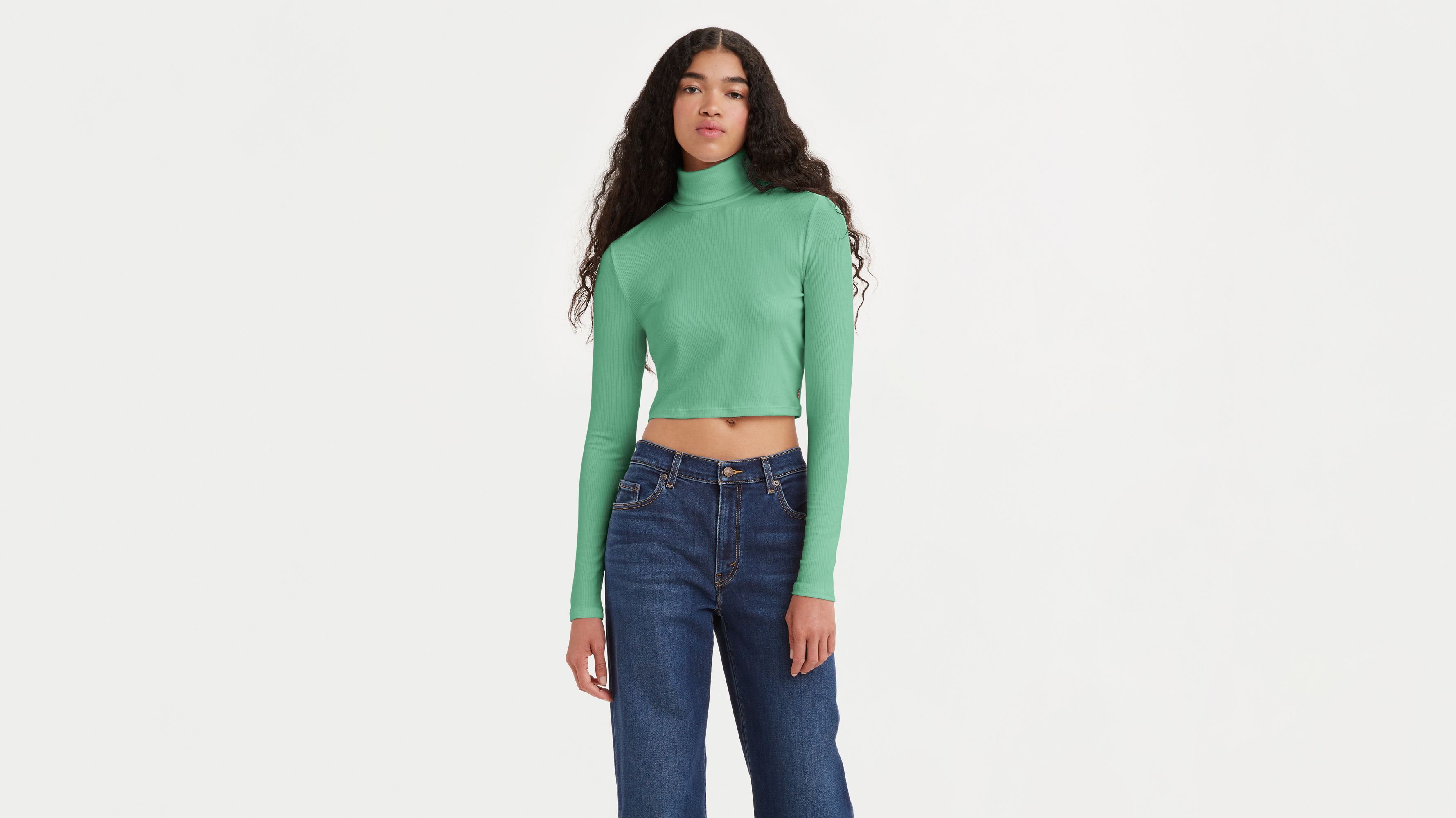 Oriel Turtleneck 1