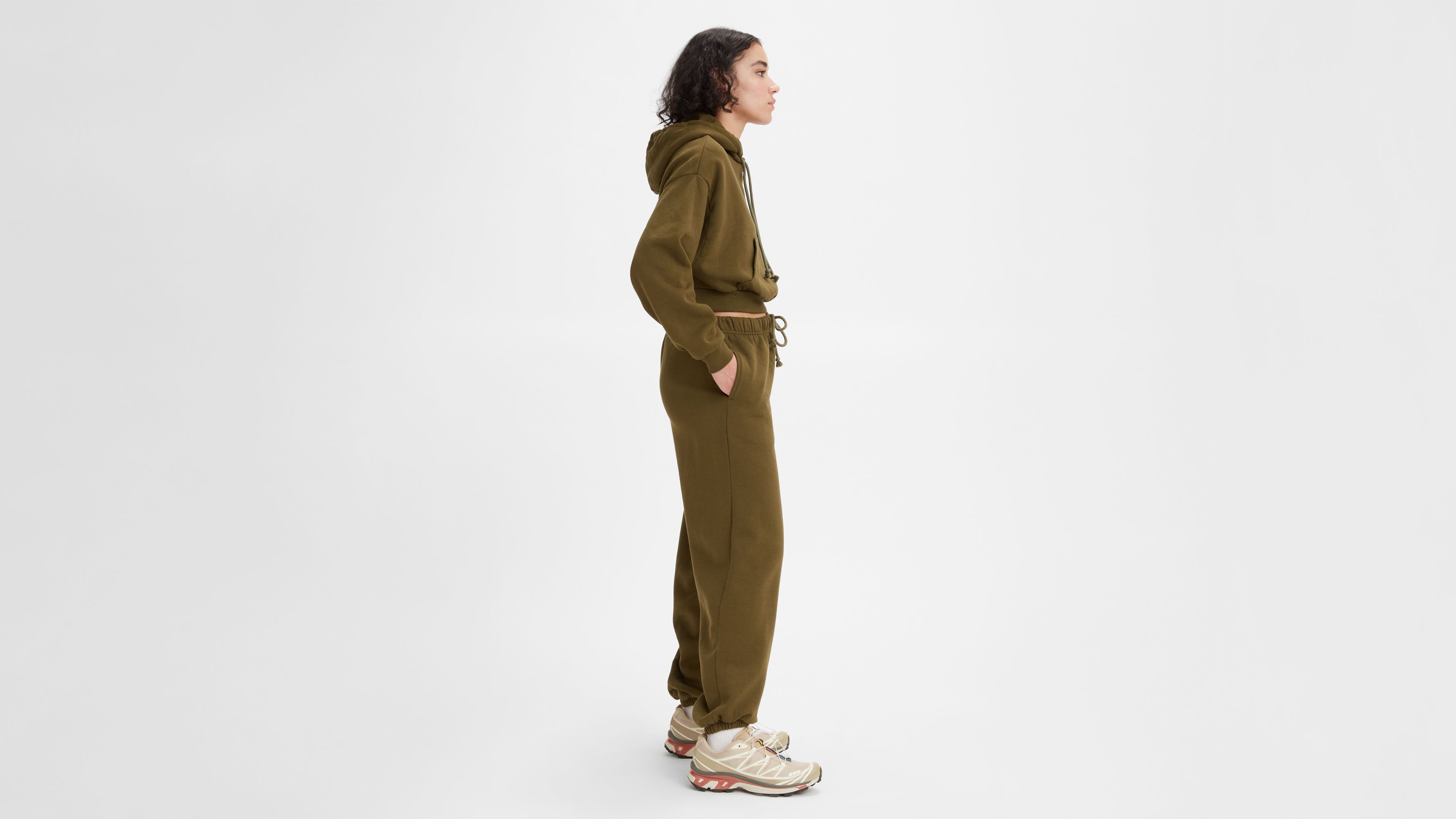 Jogging Laundry Day 2