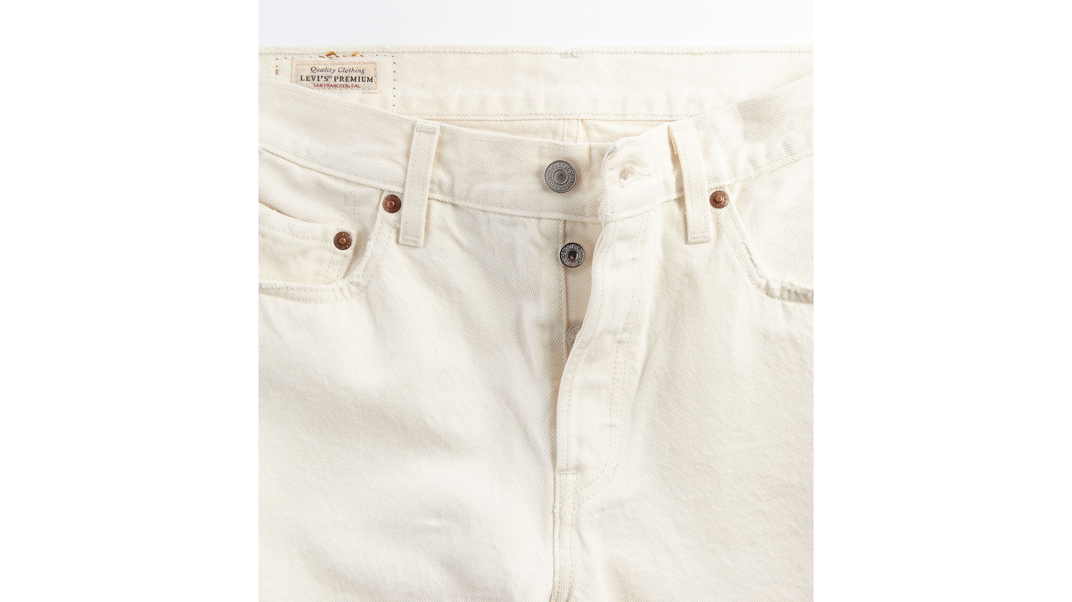 White levi hot sale skinny jeans