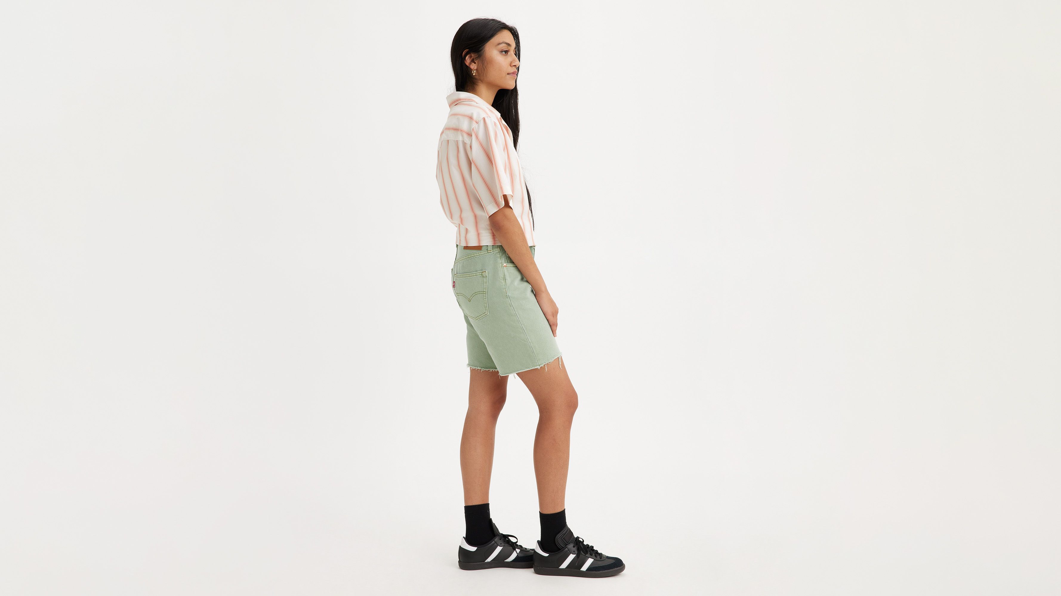 501® '90s Women's Colored Denim Shorts - Green | Levi's® US