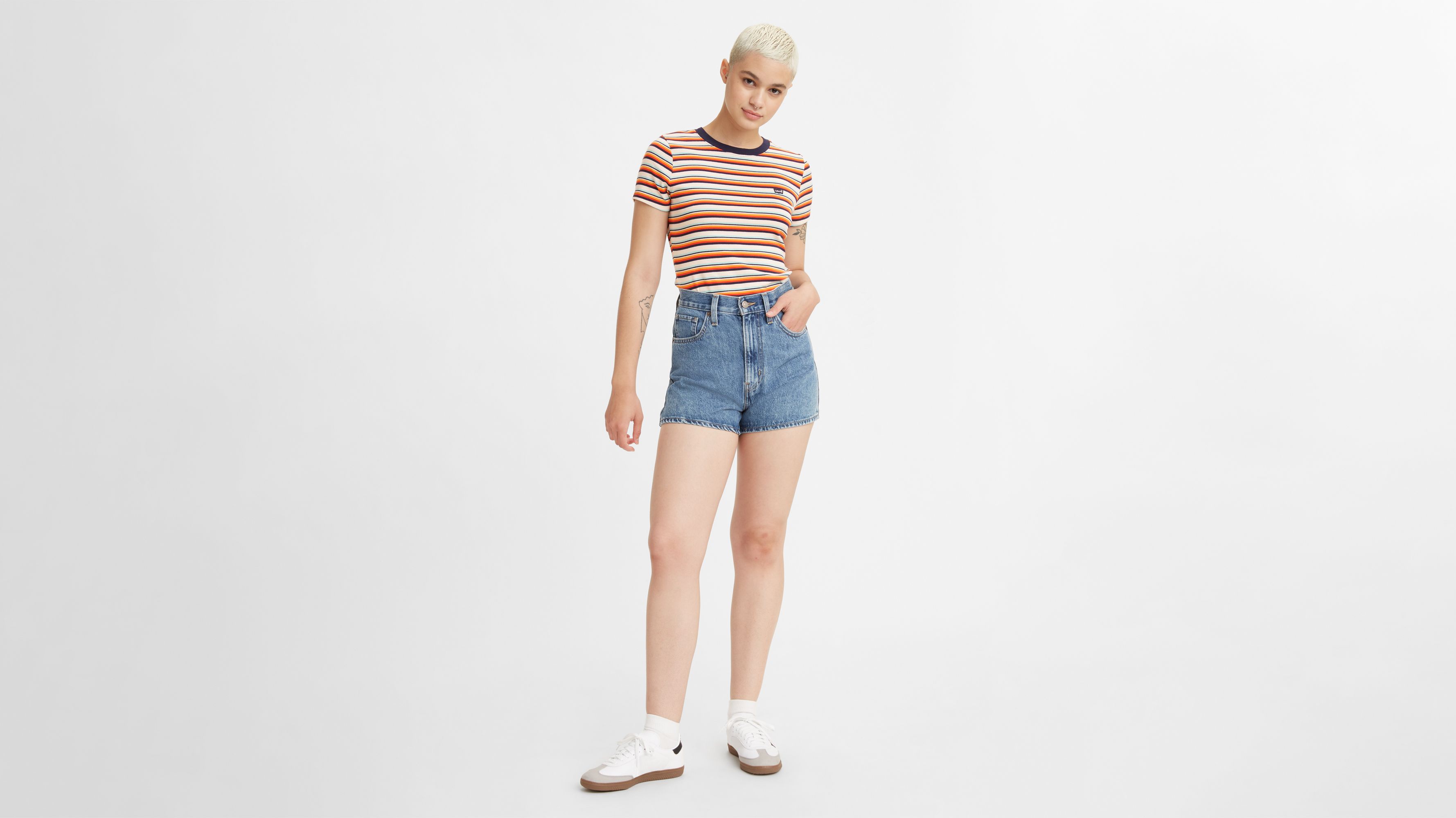 High Waisted Mom Women's Shorts - Medium Wash