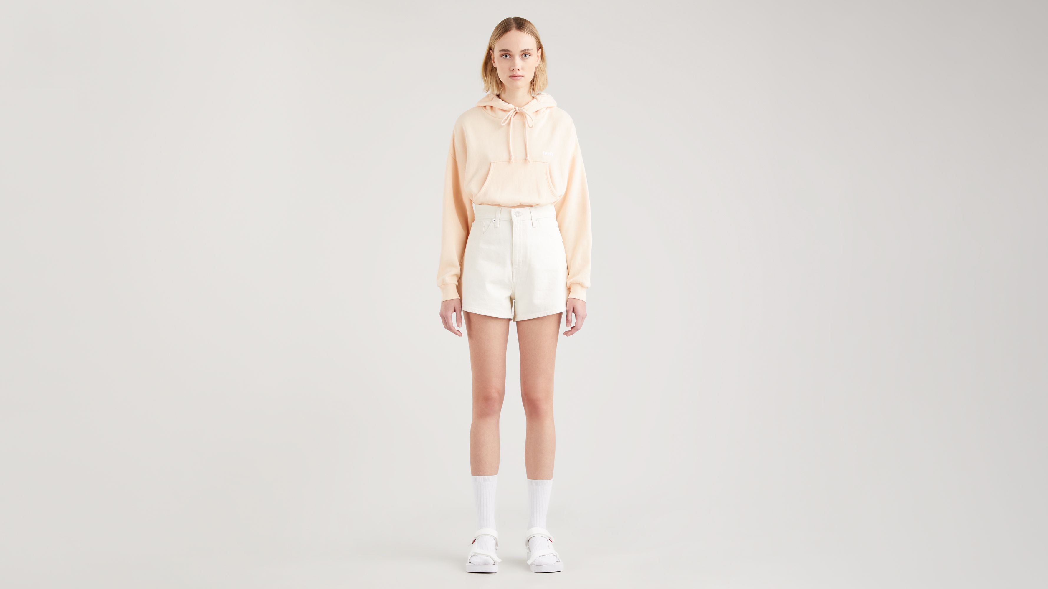 High Waisted Mom Shorts - White | Levi's® XK
