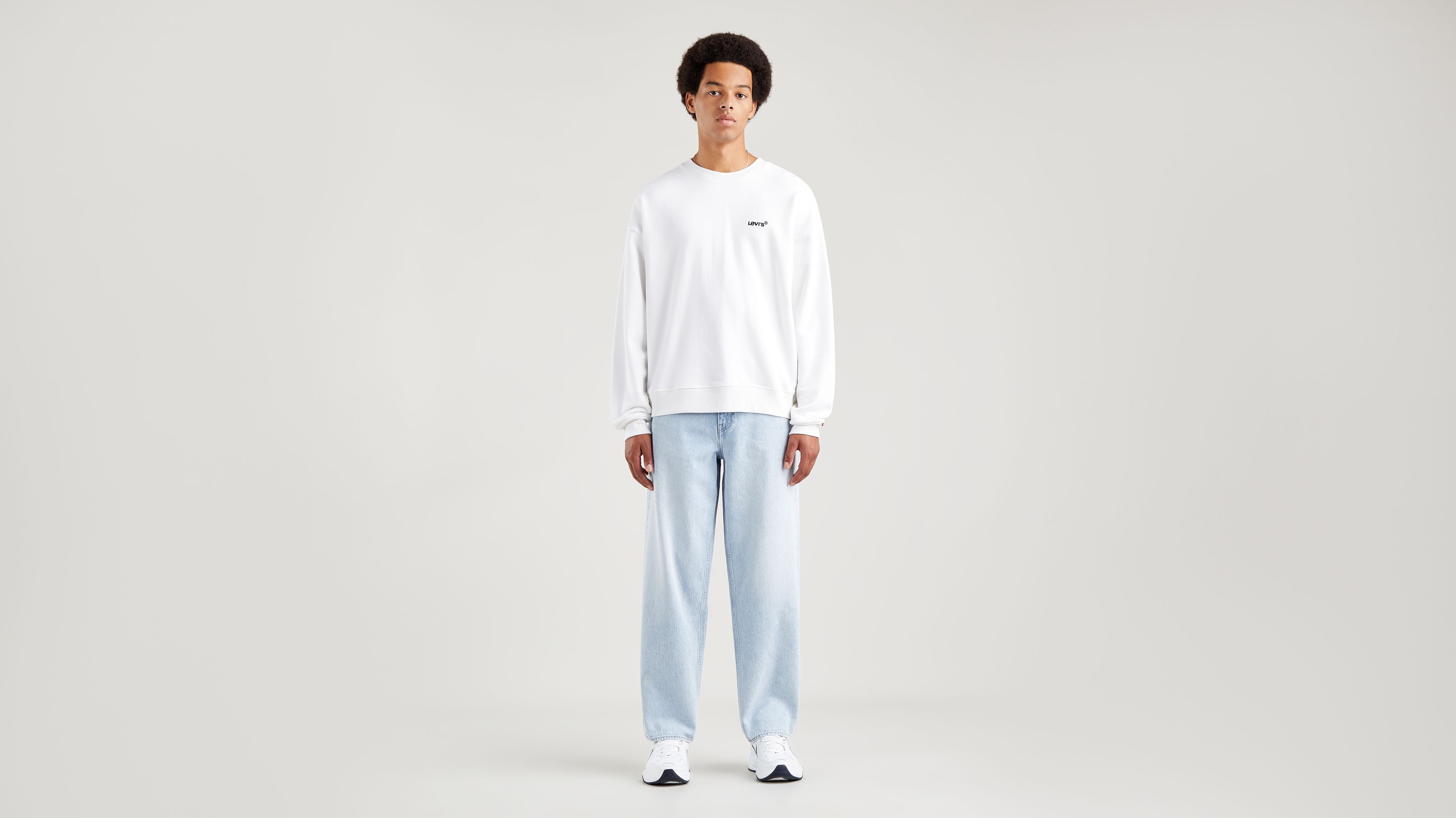 Stay Baggy Tapered Jeans 1