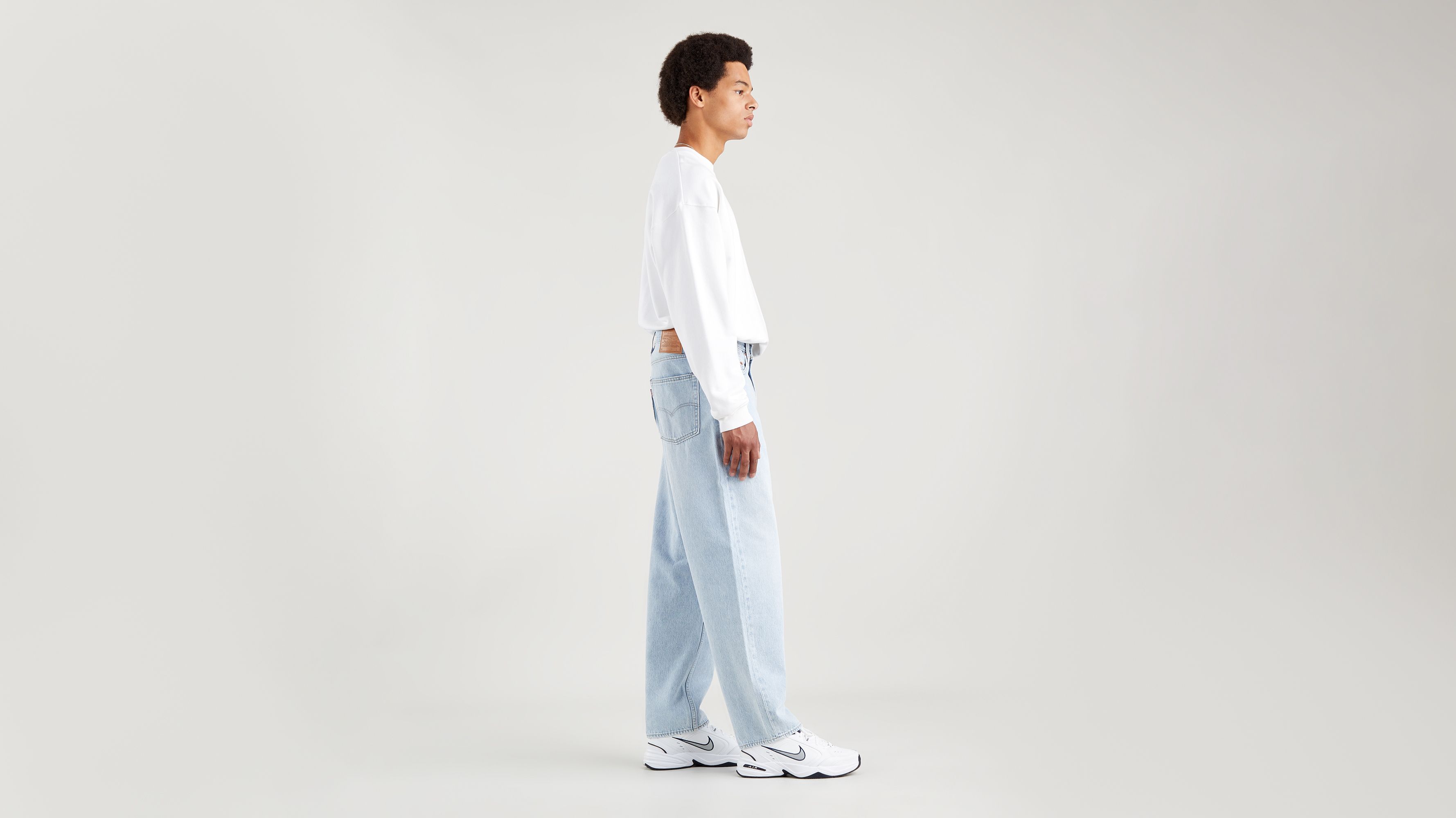 Stay Baggy Tapered Jeans 2