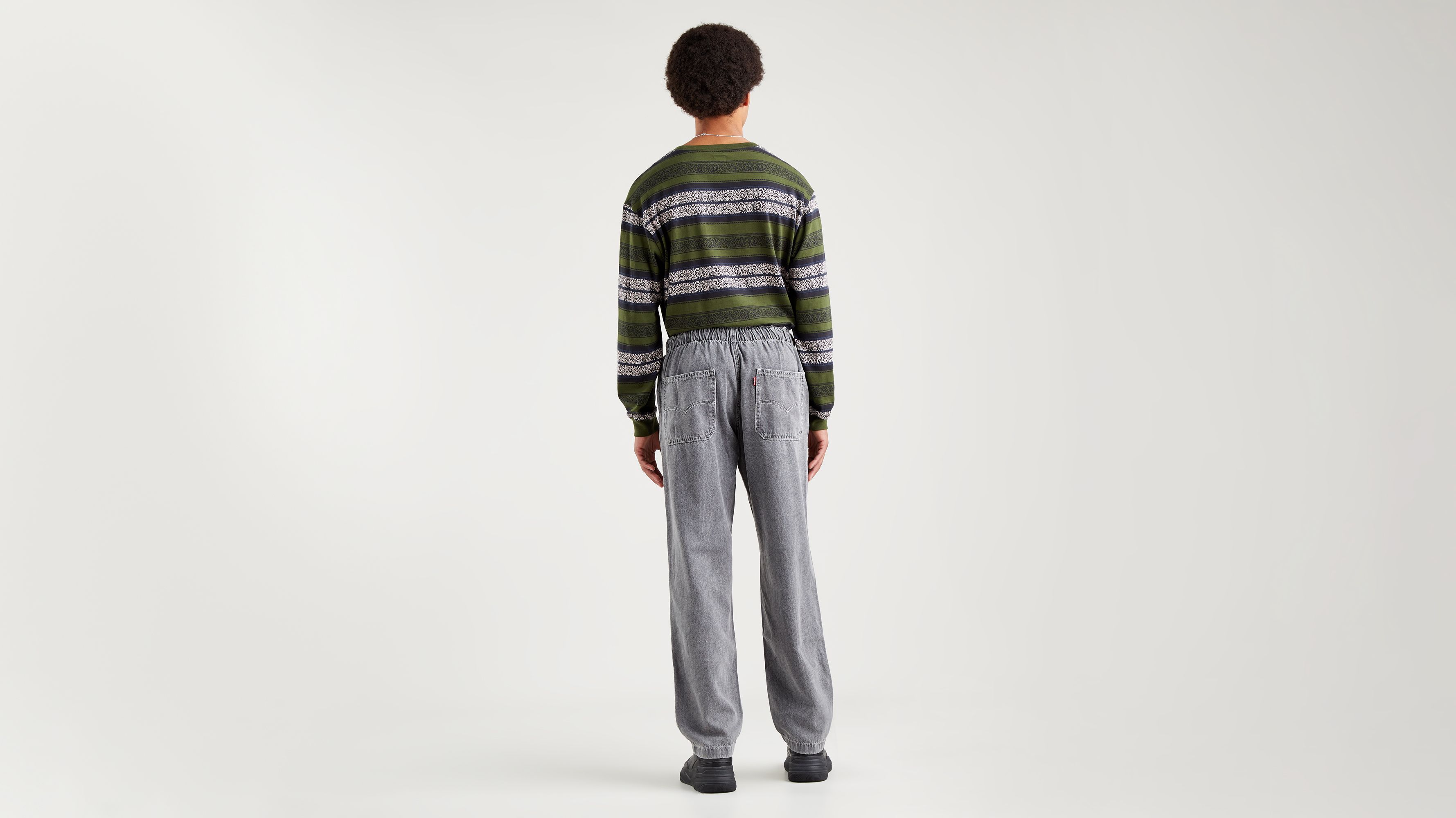 Stay Loose Boxer Tapered Jeans 3
