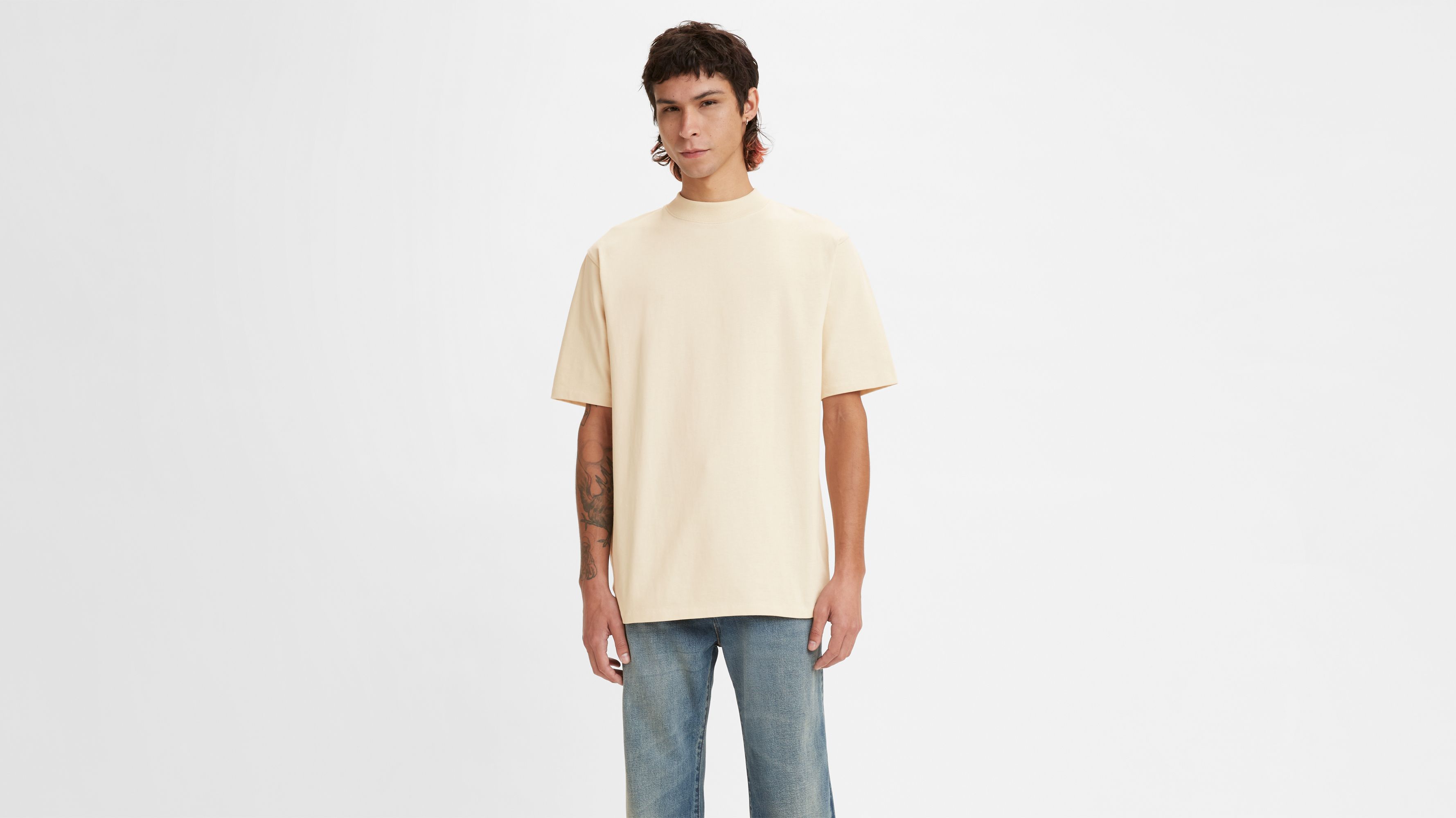 Levi s Made Crafted Mock Neck Tee Neutral Levi s CZ