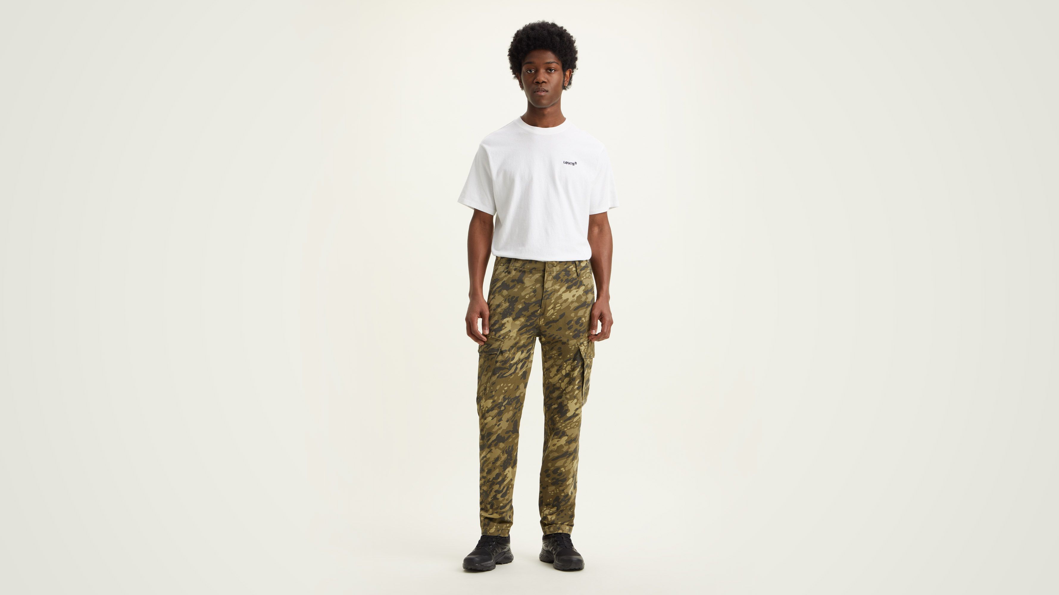 Levi's slim tapered hot sale cargo pants