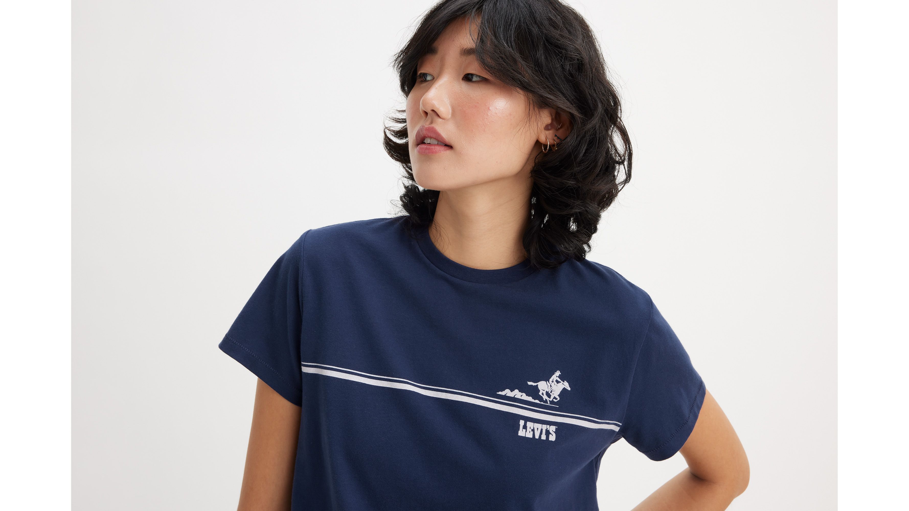 Graphic Classic T-Shirt 4