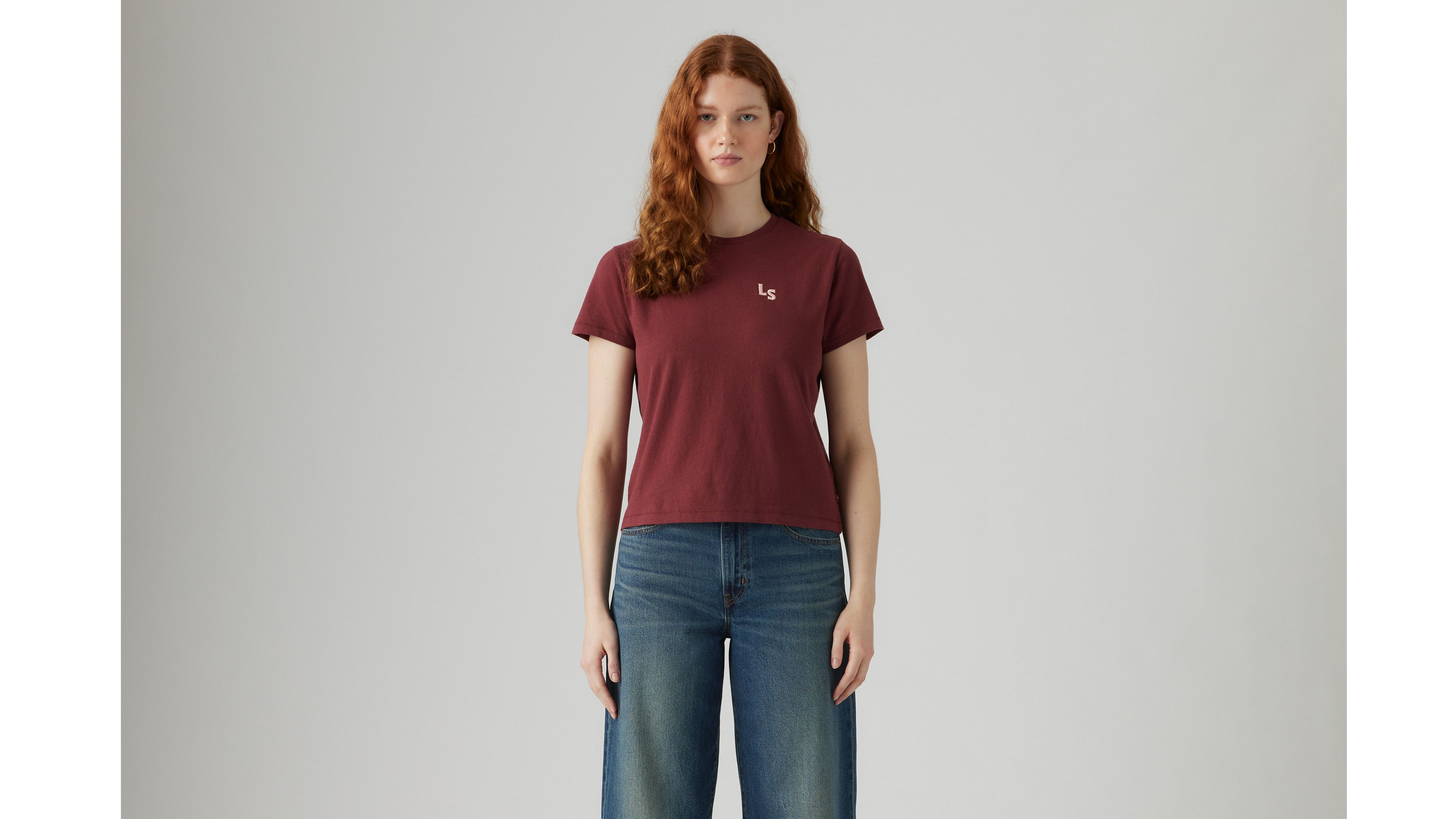 Klassisches T-Shirt mit Grafik 12