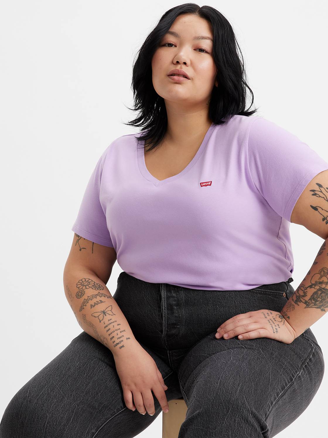 Perfect V-Neck Tee (Plus Size) 1