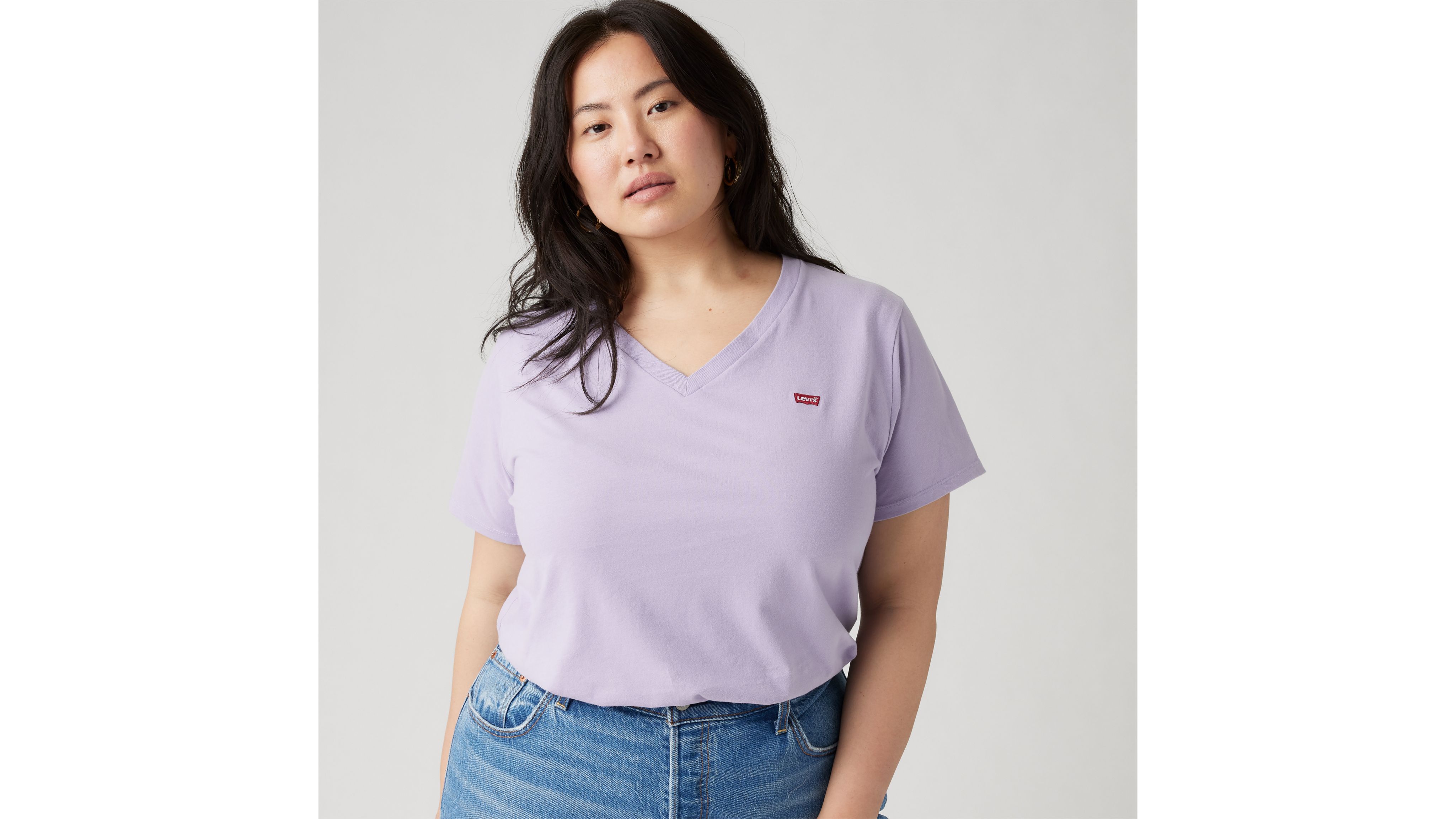 Perfect T-shirt met V-hals (Plus Size) 1