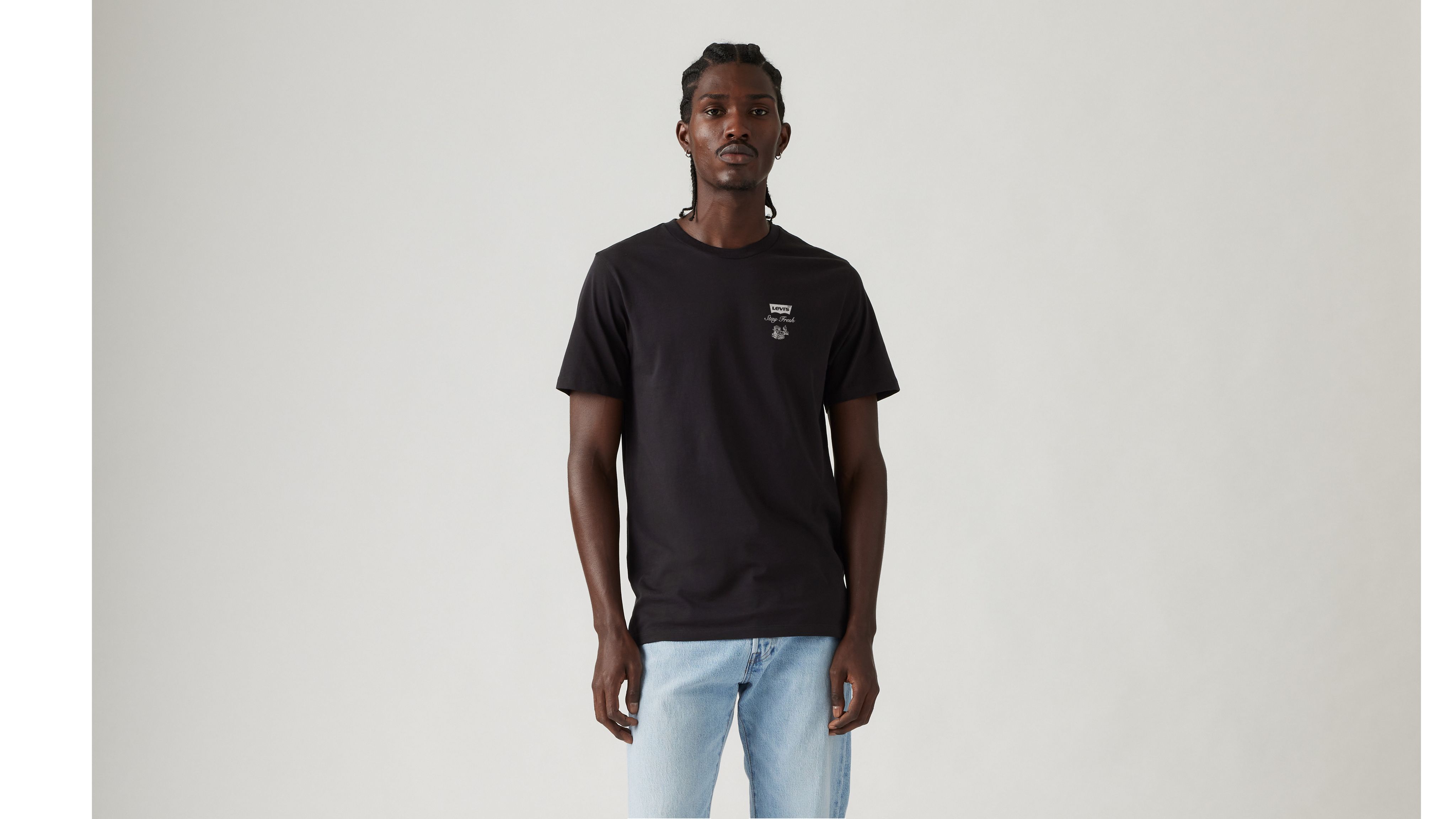 Camiseta Graphic Crewneck 11