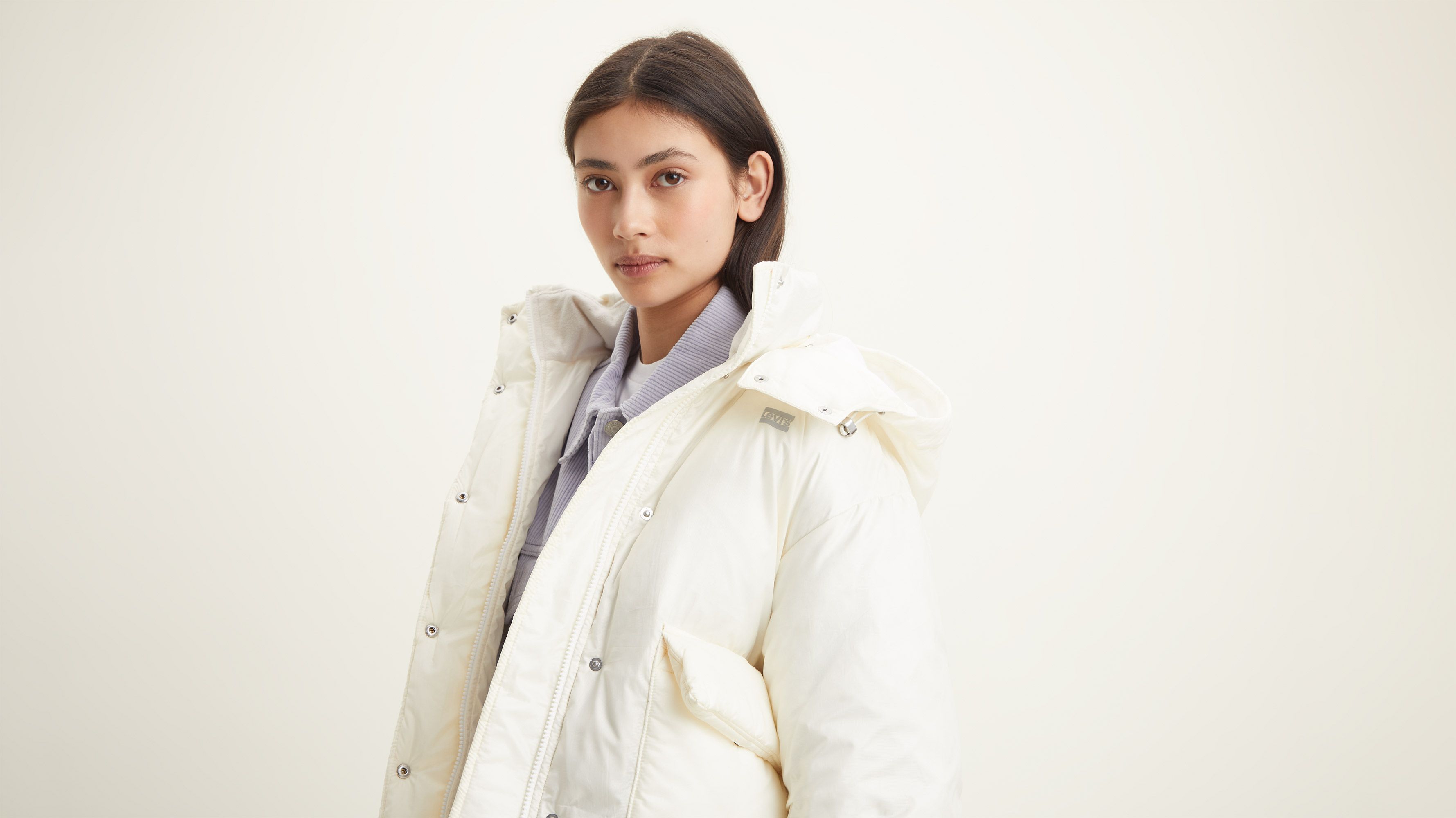 Luna Core Puffer Short Jacket - White | Levi's® CZ