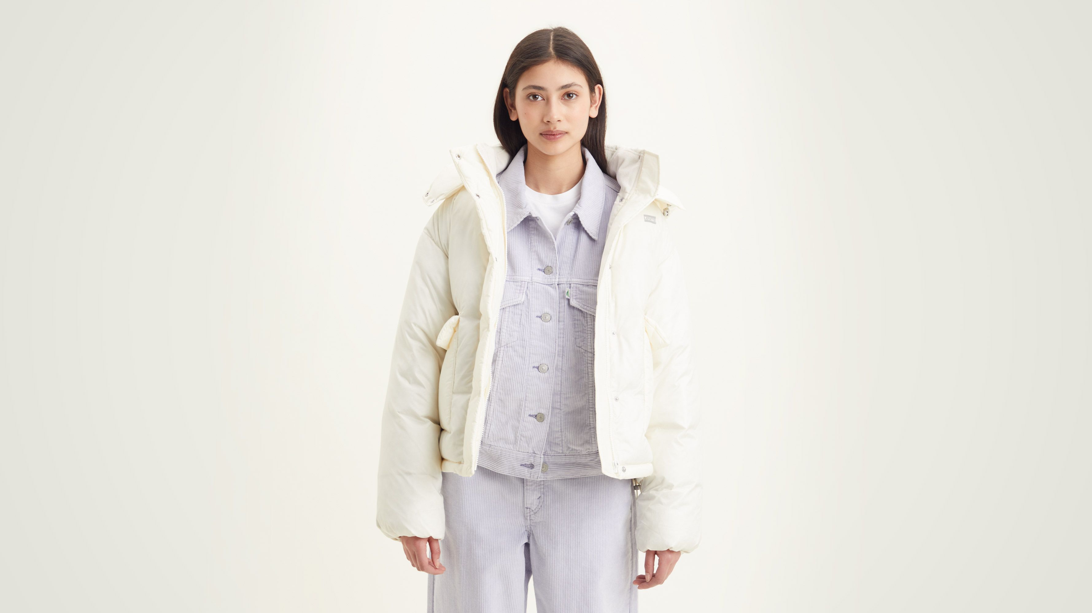 Luna Core Puffer Short Jacket - White | Levi's® CZ