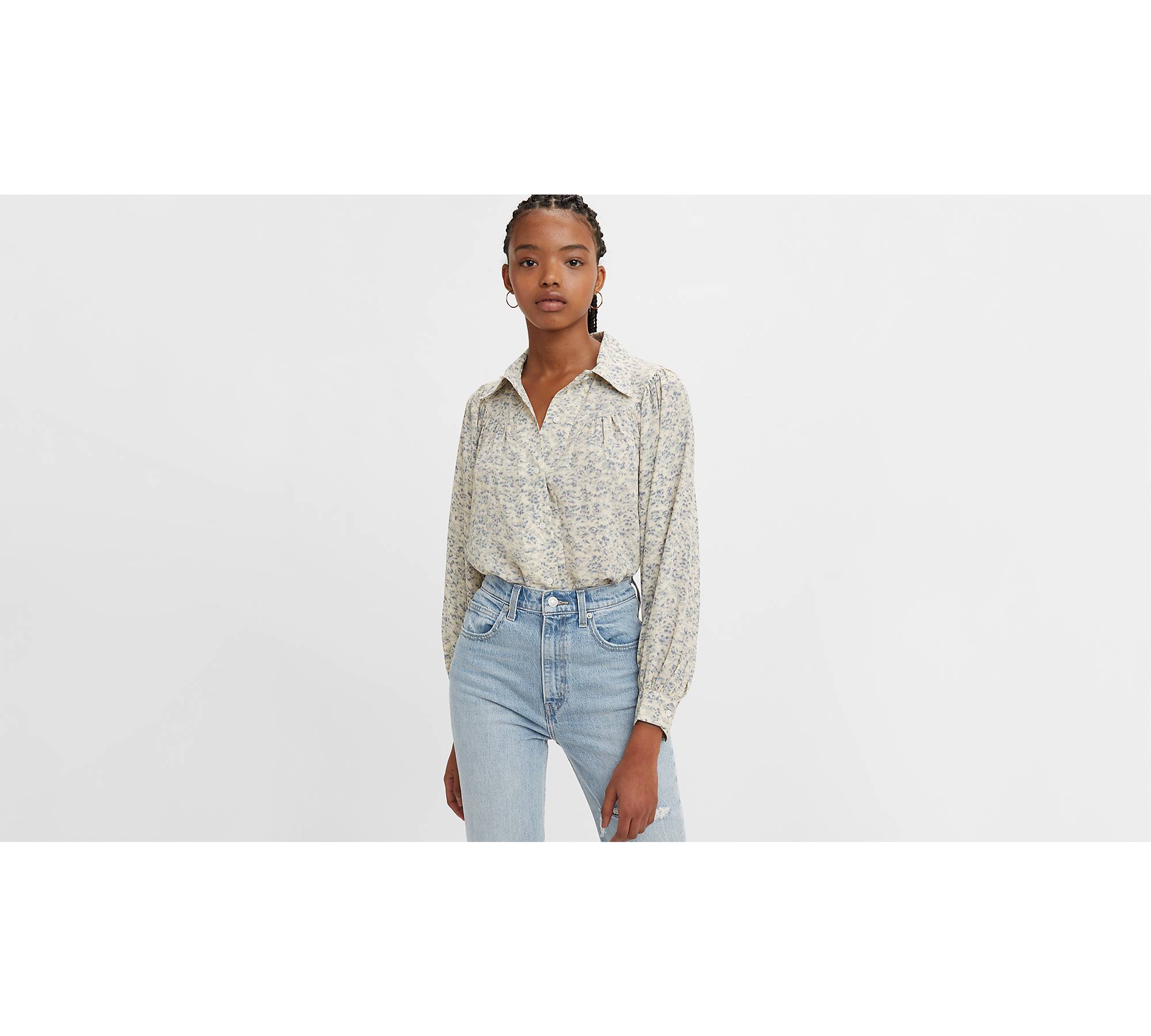 Levi's Floral Blouse Is 63% Off at Walmart in 2 Colors