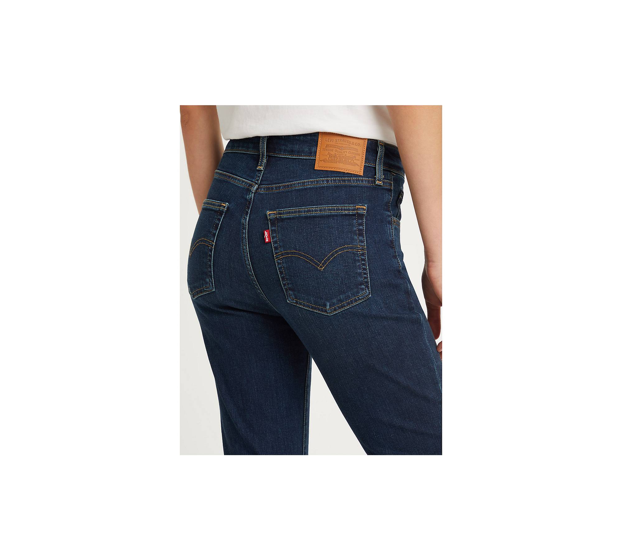 Jeans 726™ Flare com Cintura Subida e Lavagem Escura · Levi's · El