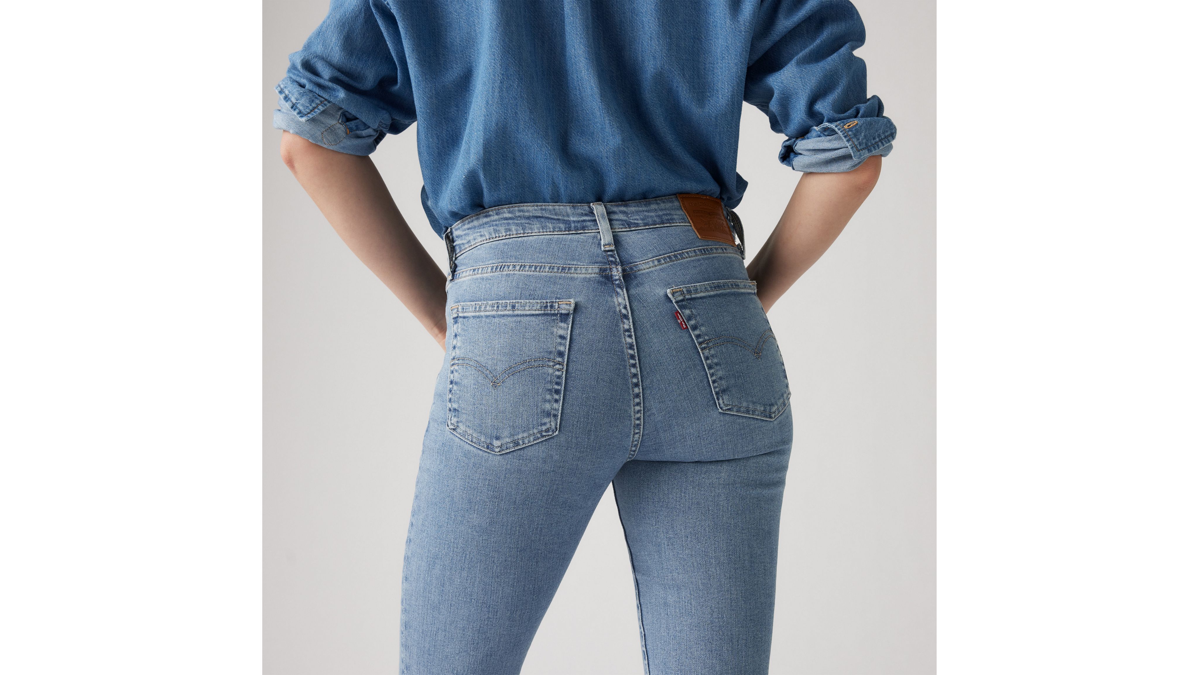 Levi's 726 High Rise Flare Jeans In Blue Wave Light